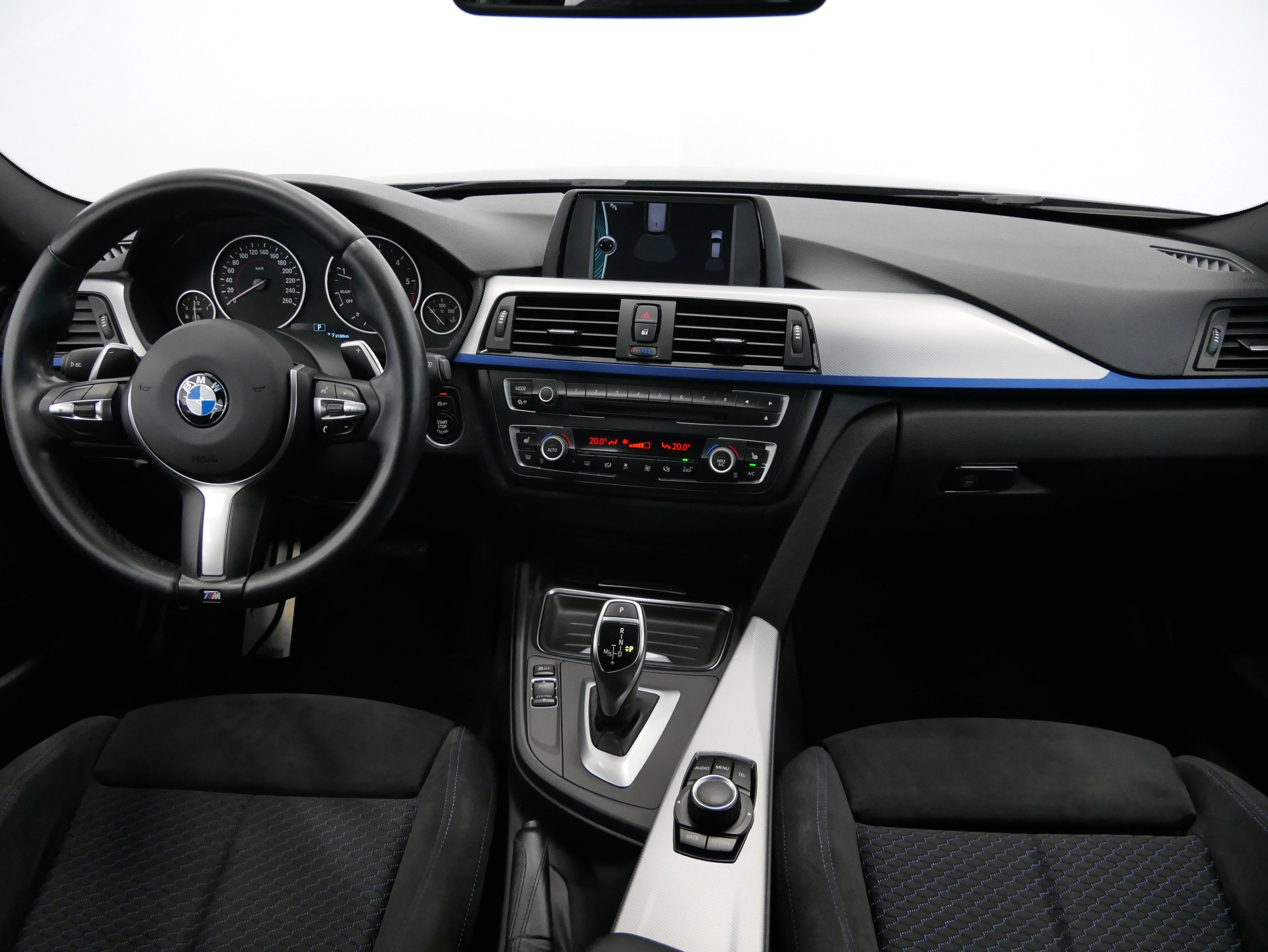 BMW Řada 3, 320D 135 kW xDrive - fotka 5