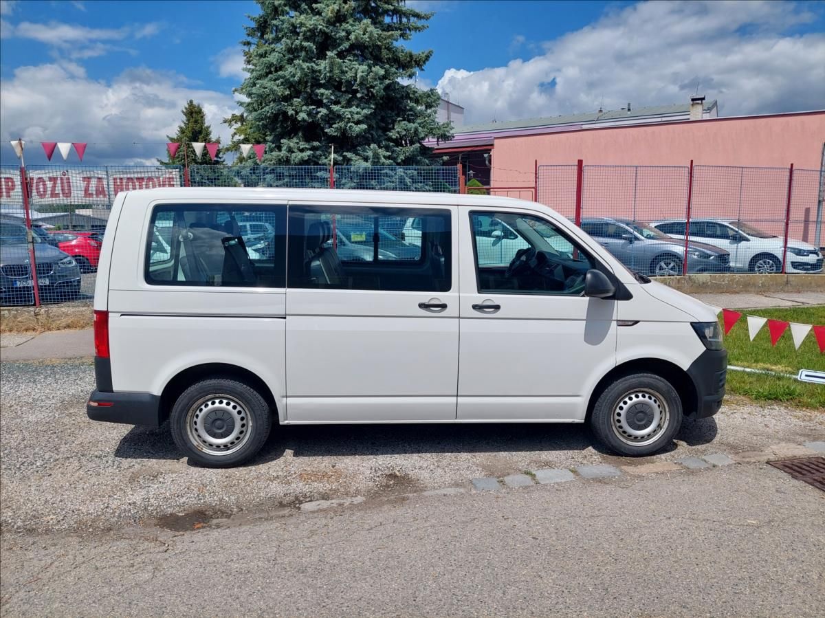 Volkswagen Transporter, 2,0 TDi Bluemotion DSG odpočet - fotka 4