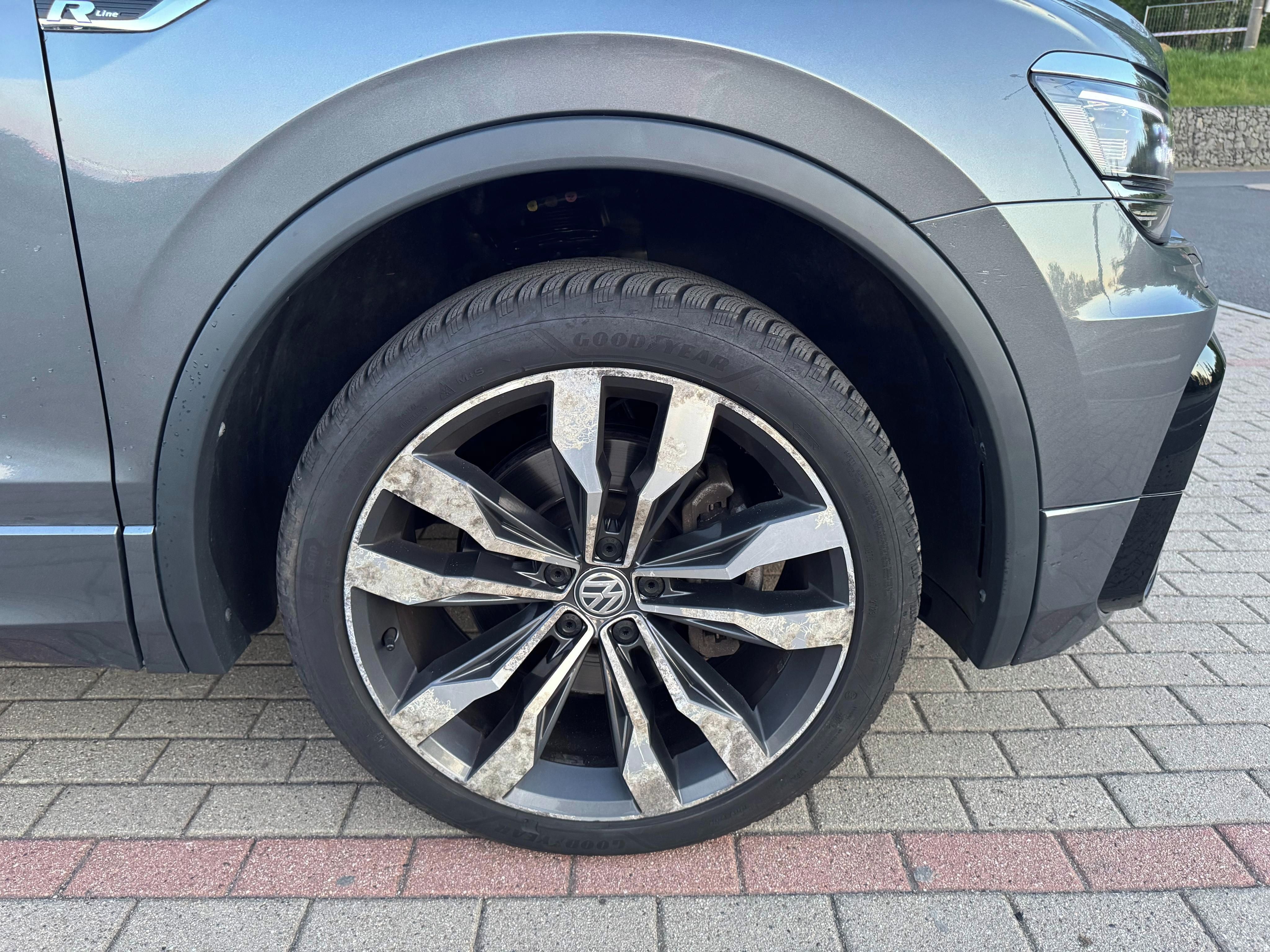 Volkswagen Tiguan Allspace, R-Line 2.0 BiTDI 176kw - fotka 6