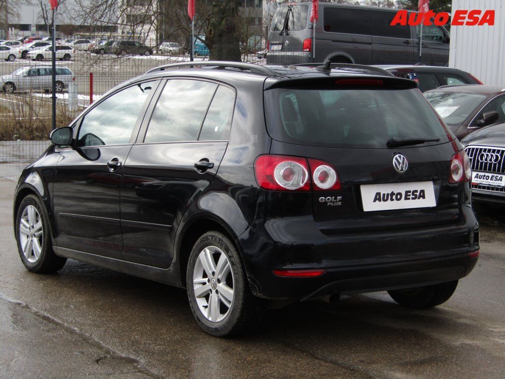 Volkswagen Golf Plus, 1.6 TDi,AC - fotka 6