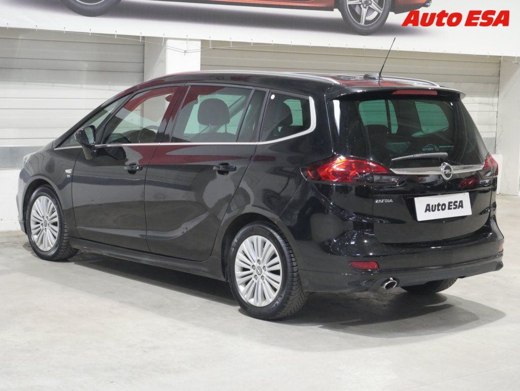 Opel Zafira, 2.0 Tourer,Automat - fotka 4