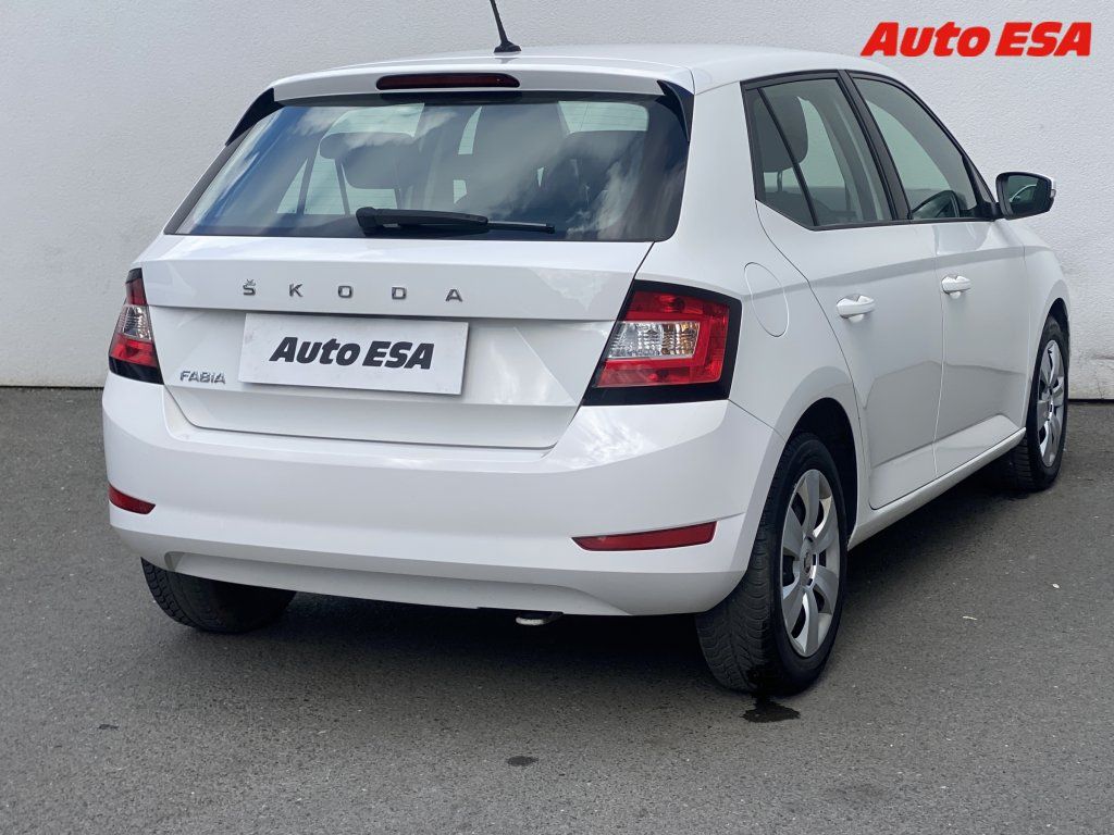 Škoda Fabia, 1.0 MPi,Active - fotka 4