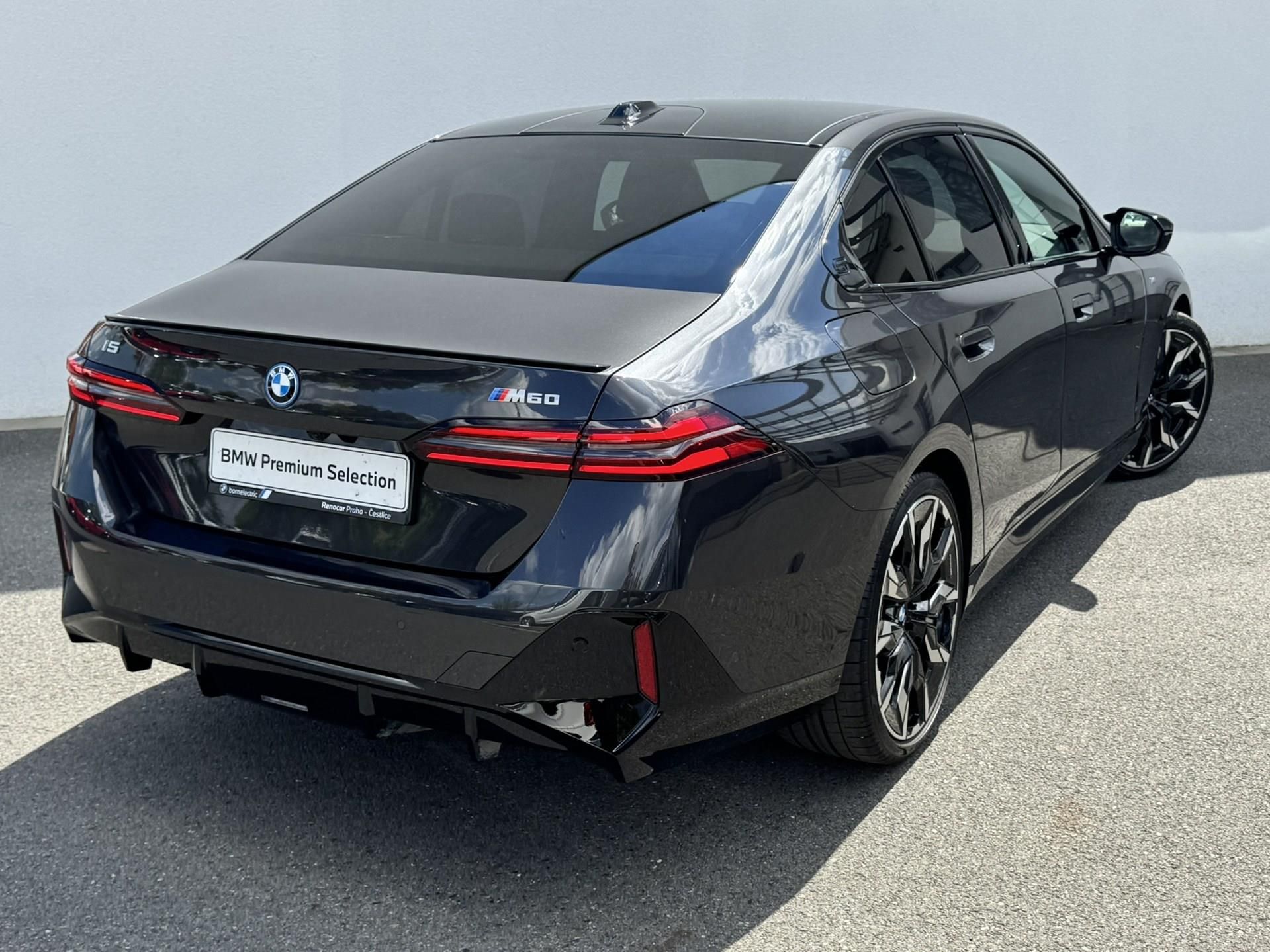 BMW i5, i5 M60 xDrive M PRO - fotka 2