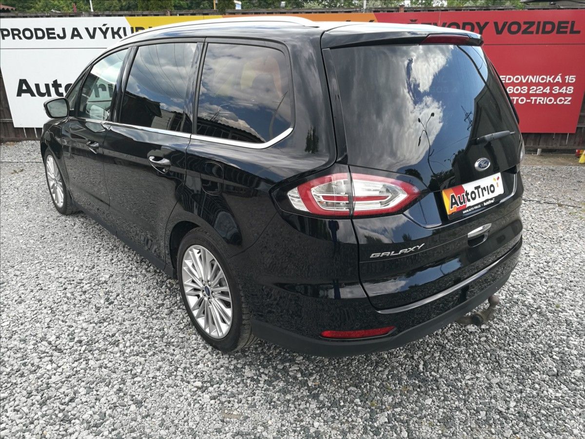 Ford Galaxy, 2,0 TDCi AWD 7míst Titanium - fotka 4