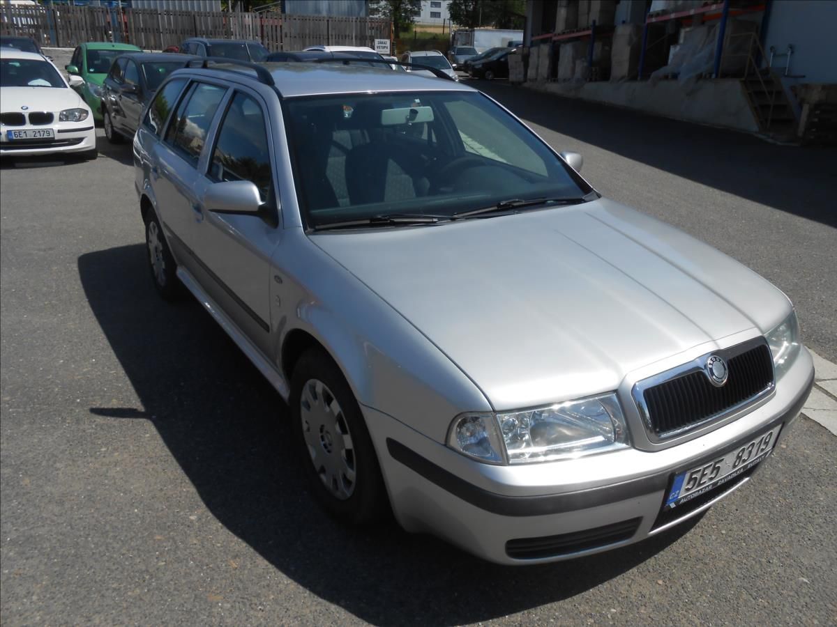 Škoda Octavia, 1,9 TDi 81Kw - fotka 3
