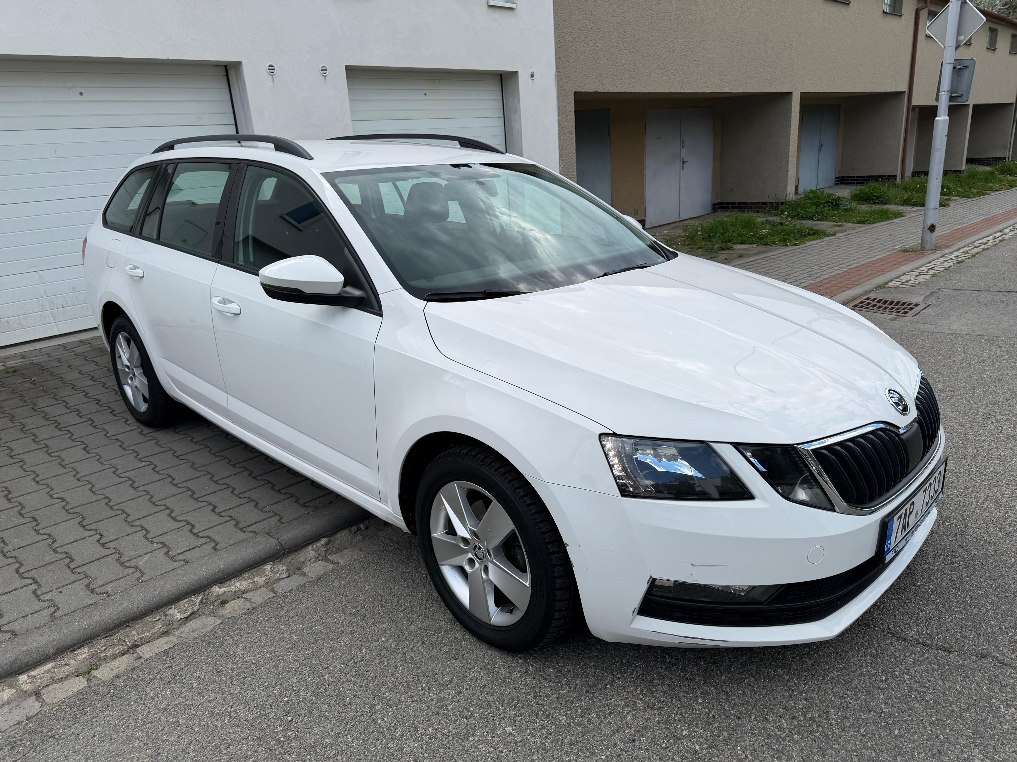 Škoda Octavia - fotka 6