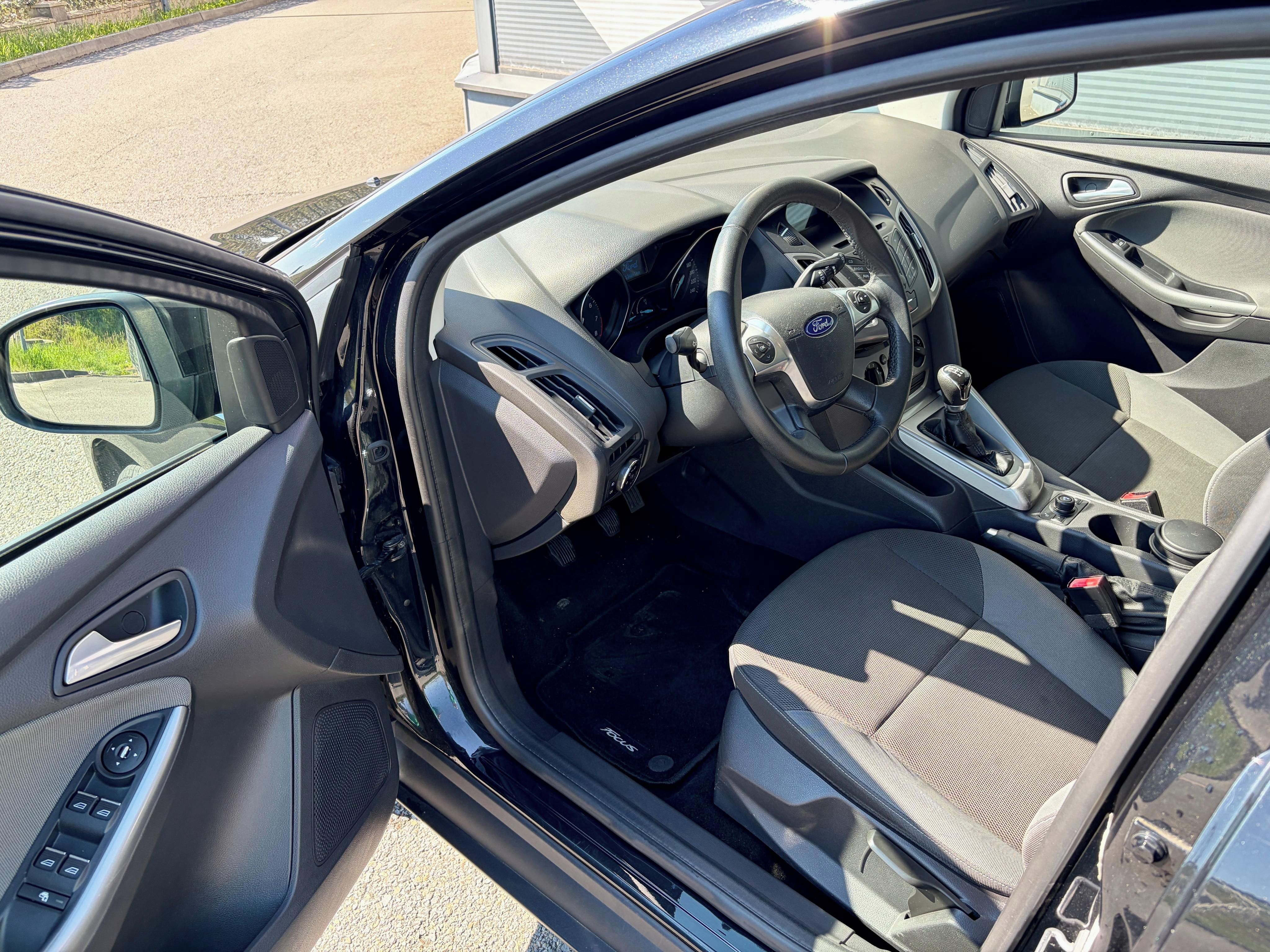Ford Focus, 1.6Ti-VCT 92kW VÝHŘEVY Rozvody - fotka 5