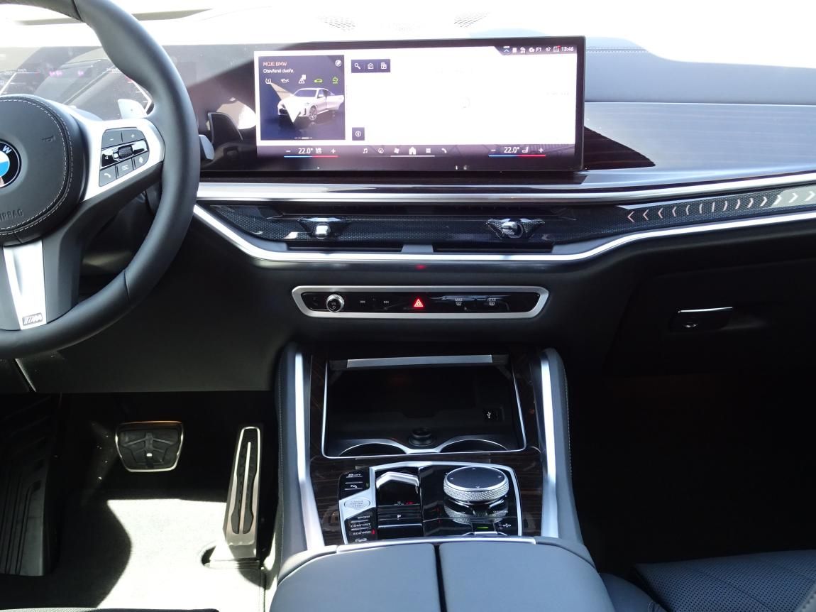 BMW X6, xDrive30d - fotka 4