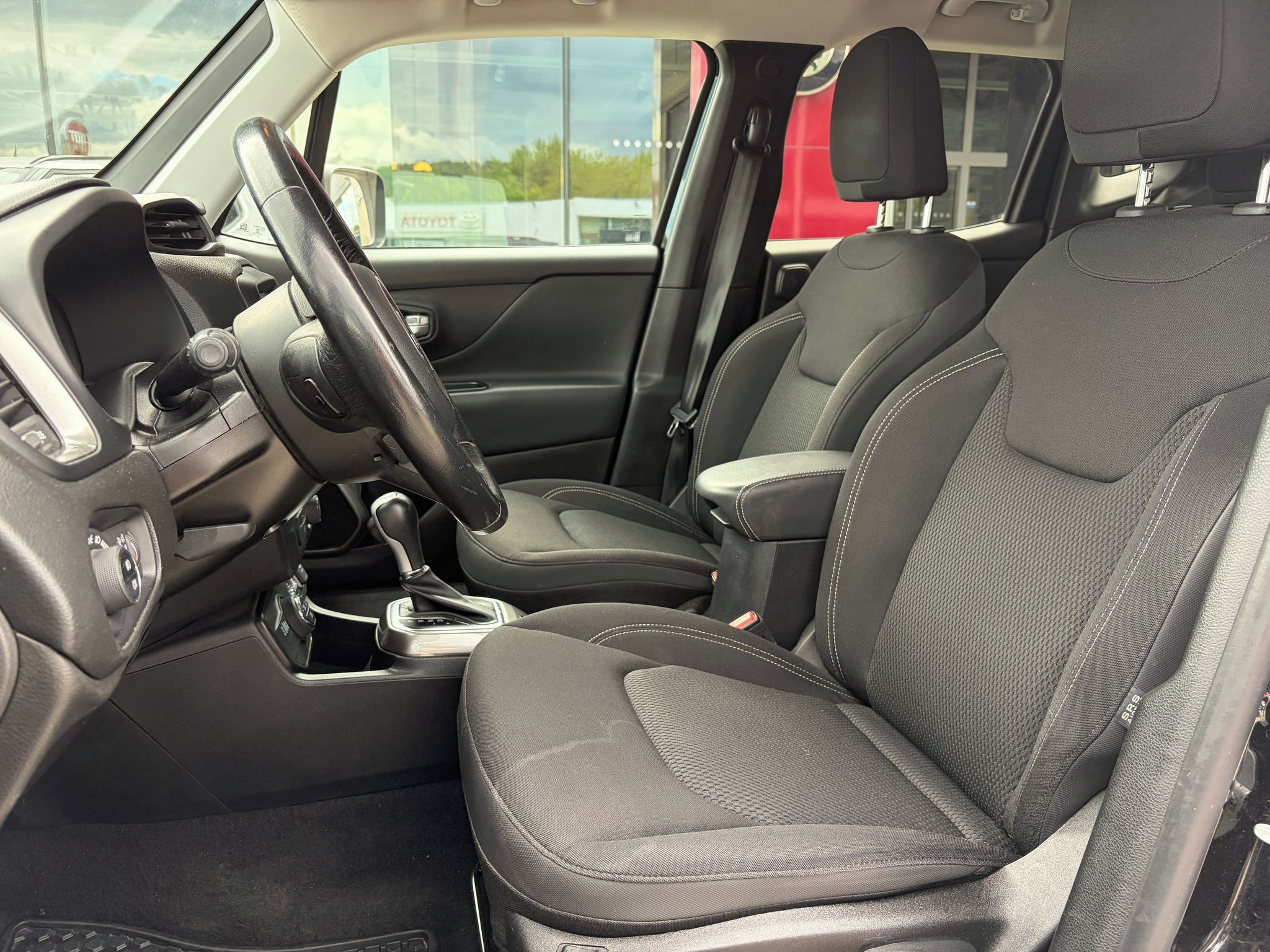 Jeep Renegade, 2.0 Mjet 140k Limited 4x4 AT - fotka 5