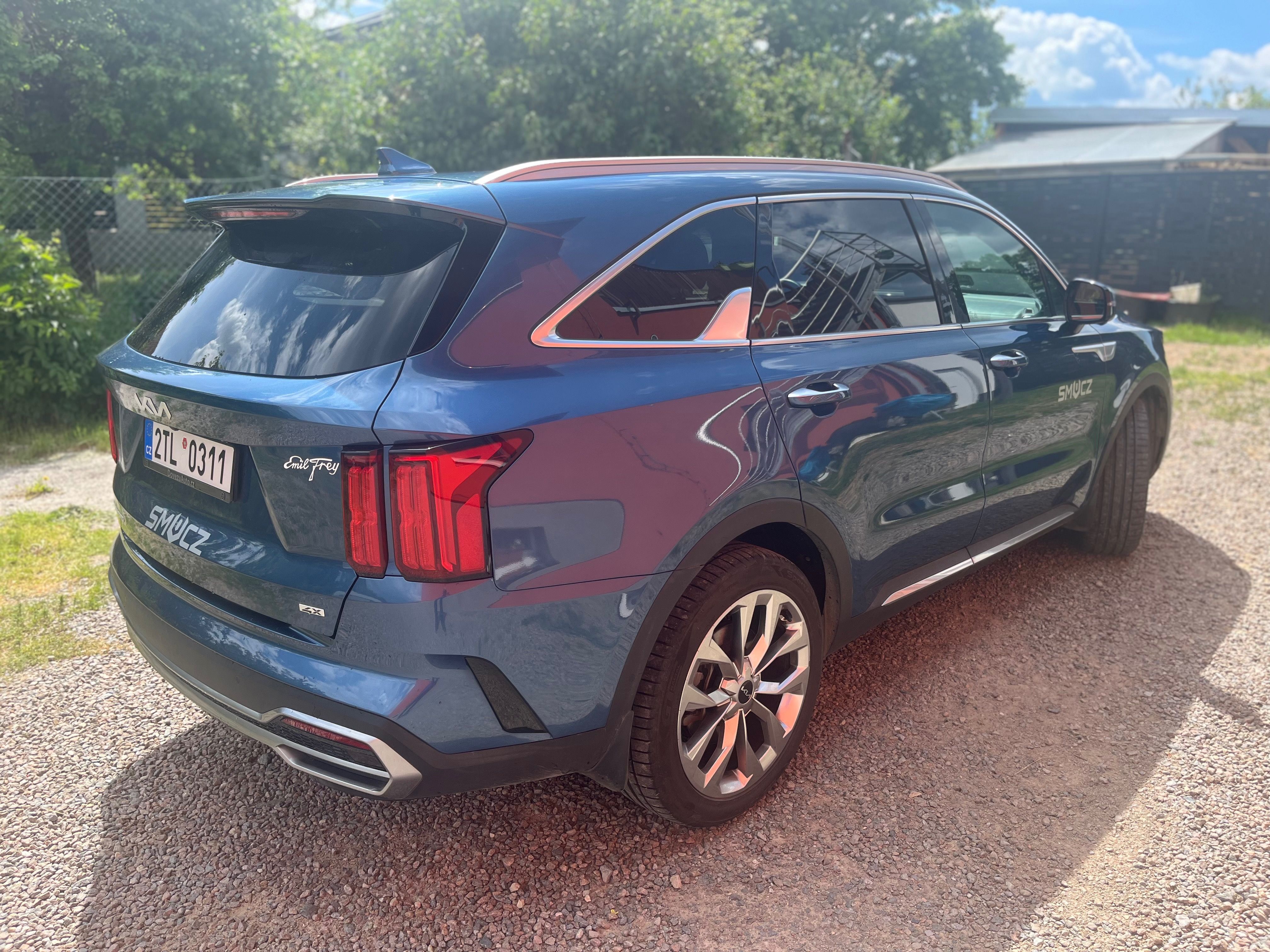 Kia Sorento, 2.2 CRDI, 7 mist, Premium,Full - fotka 4