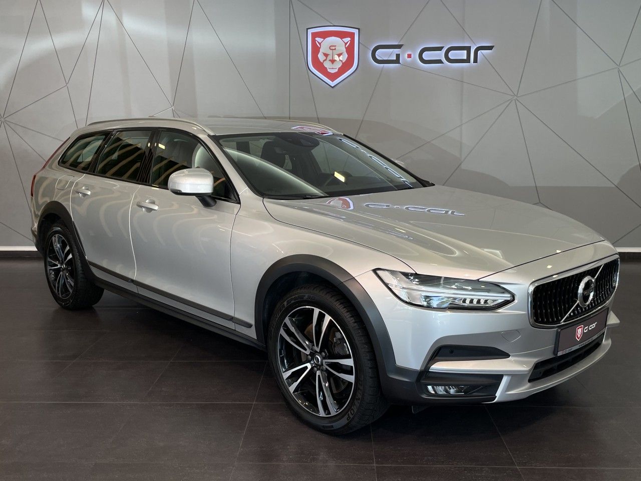 Volvo V90, D5 Cross Country  173 kW AWD