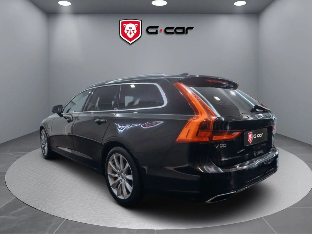 Volvo V90, 2.0 T8 AWD Momentum - EL SPZ - fotka 6