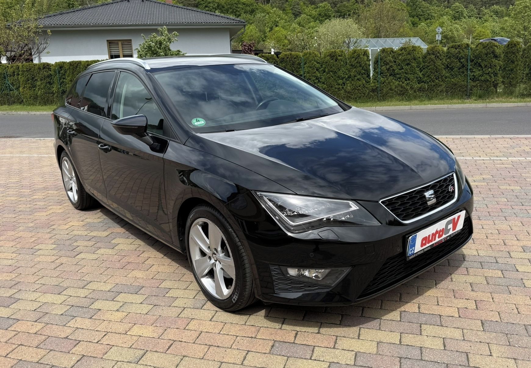 Seat Leon, ST FR 1.4 TSI 110kW VÝHŘEV - fotka 5