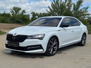 2.0 TSI (140 kW) DSG Sportline