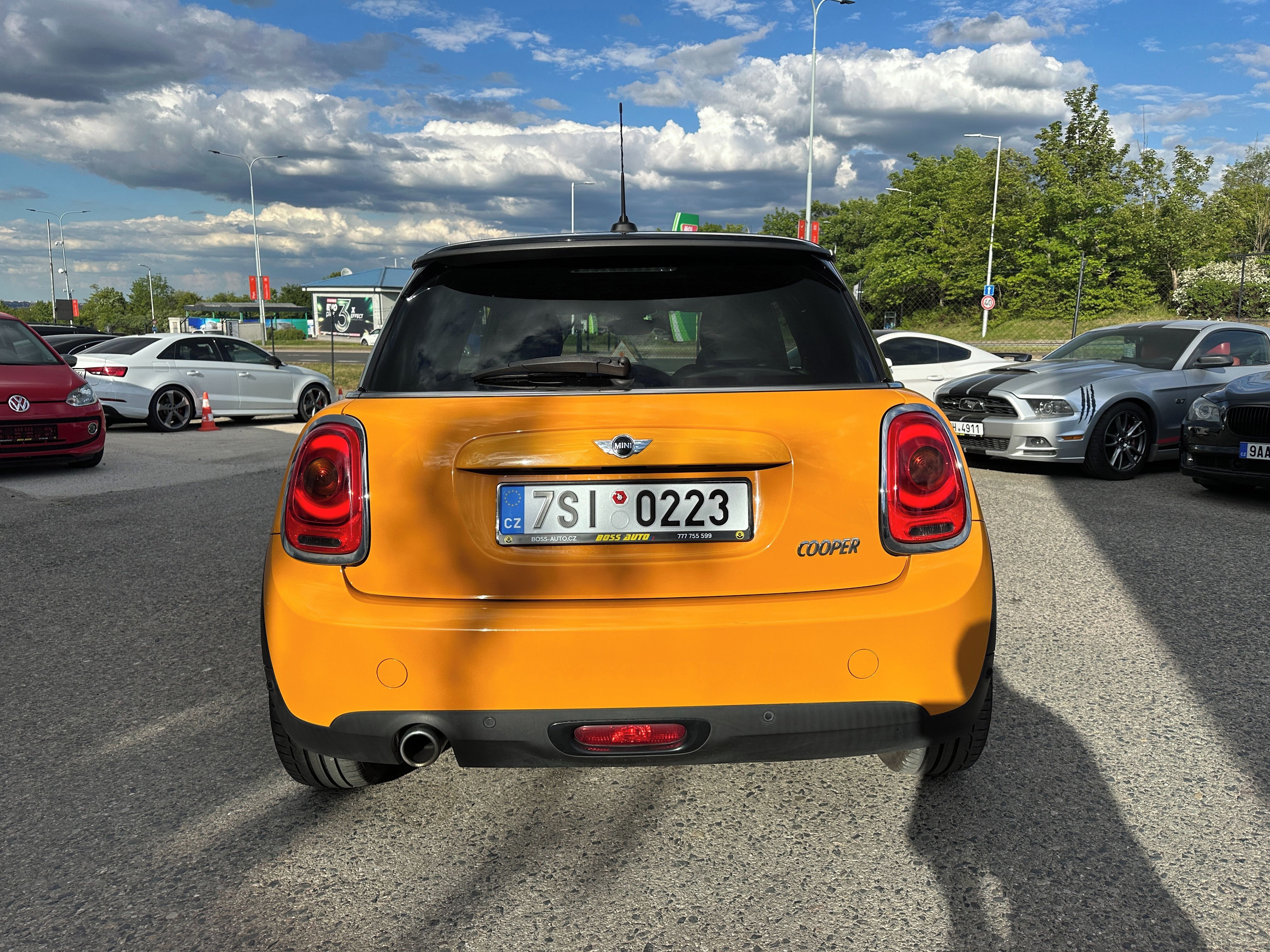 Mini Cooper, MINI Cooper 2014 - fotka 6