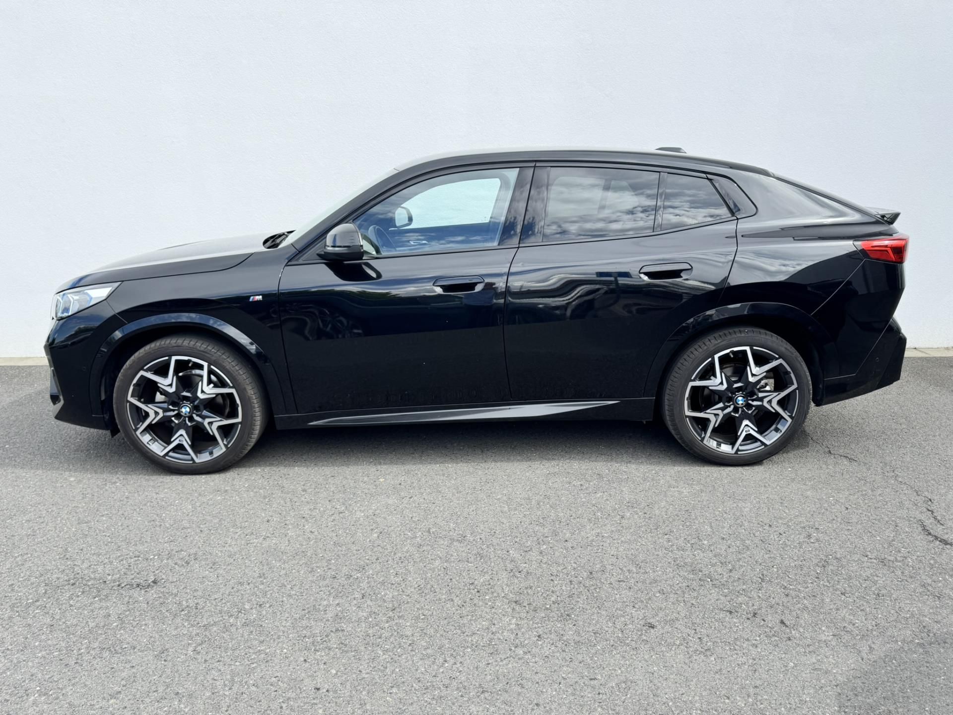 BMW X2, X2 xDrive20d Mpaket - fotka 3