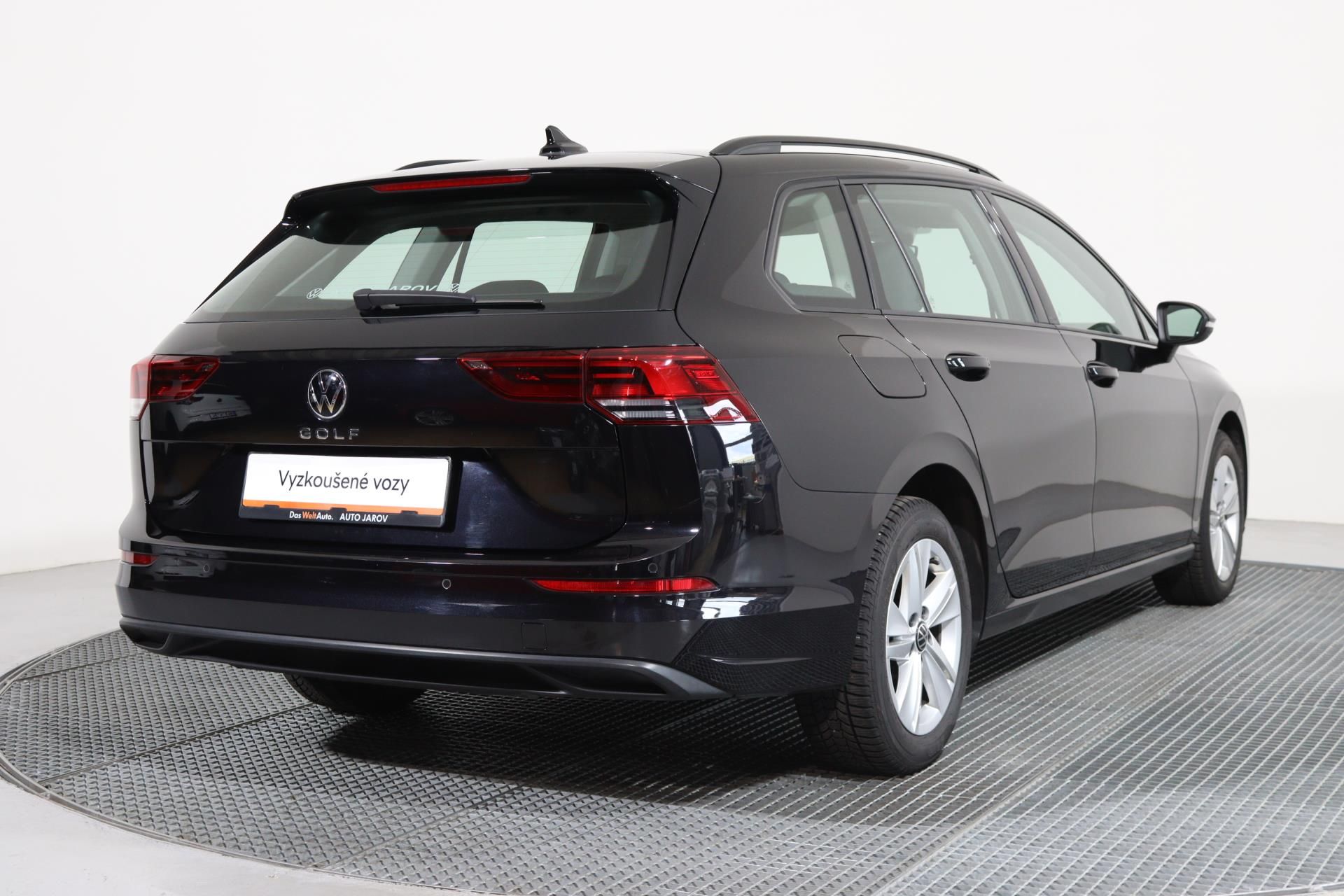 Volkswagen Golf Variant, LIFE 1,0 TSI 81kW/ ACC - fotka 2
