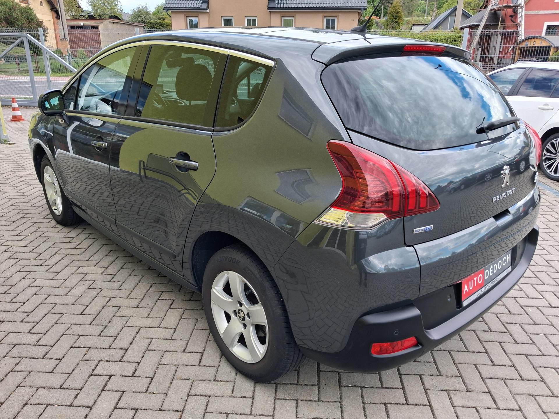 Peugeot 3008, 1,6HDi NAVI VYHŘ.SED. 2x KOLA - fotka 5