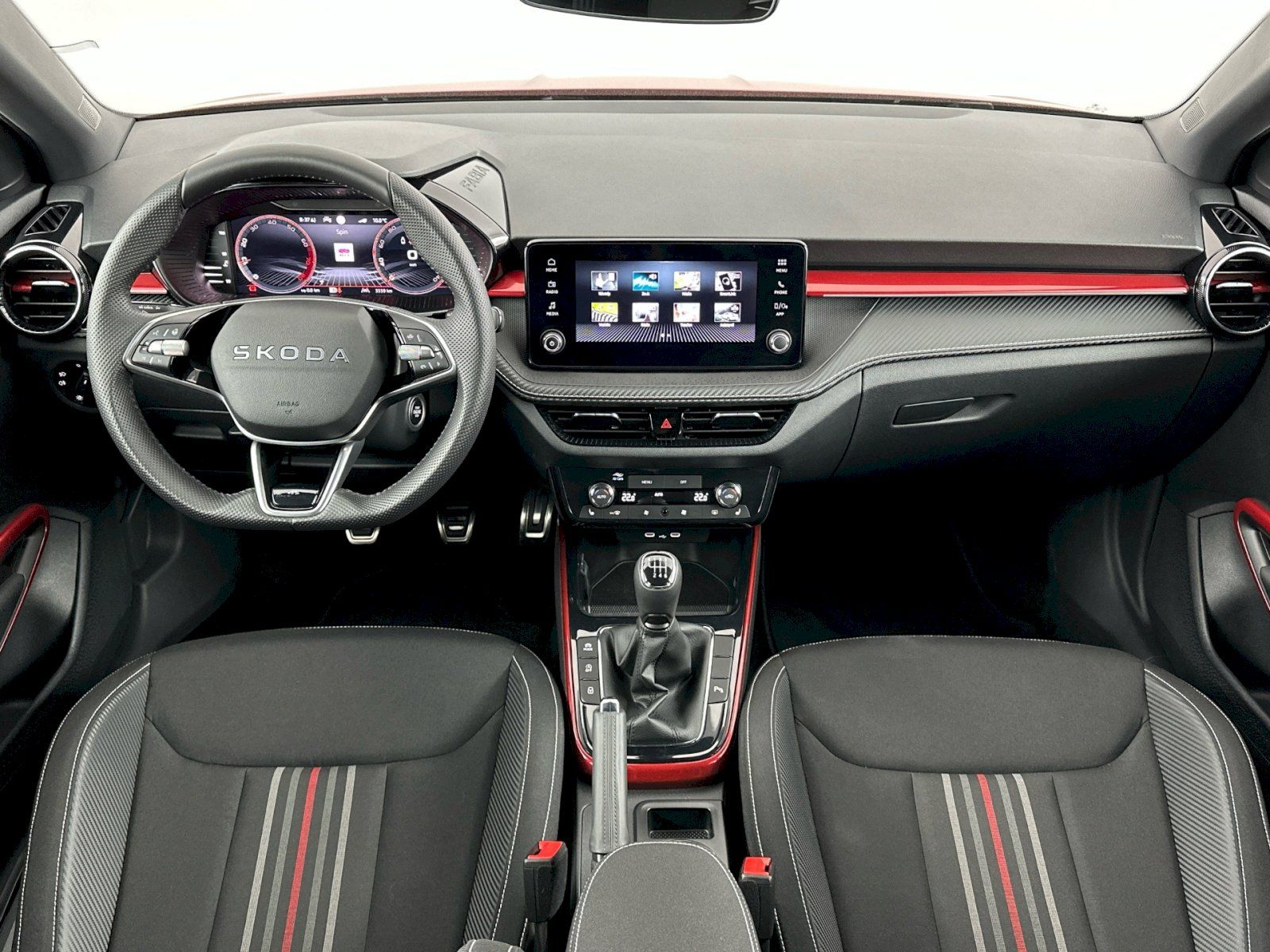 Škoda Fabia, 1.0TSI 85kW Monte Carlo - fotka 5