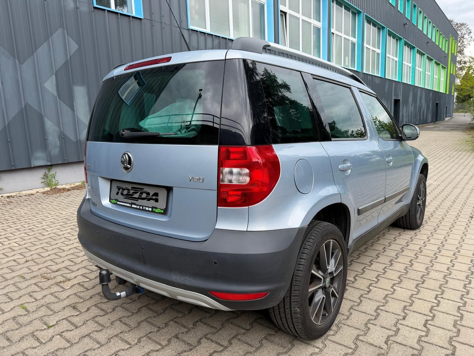 Škoda Yeti, 2,0 TDI servis.k + sada pneu - fotka 5