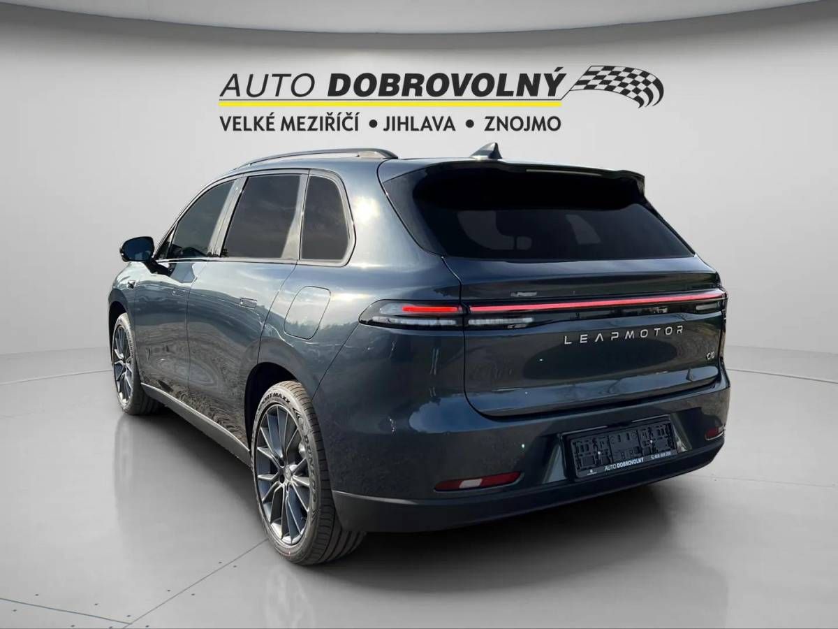 Leapmotor C10, Design 81,9 kWh AWD/172078 - fotka 6