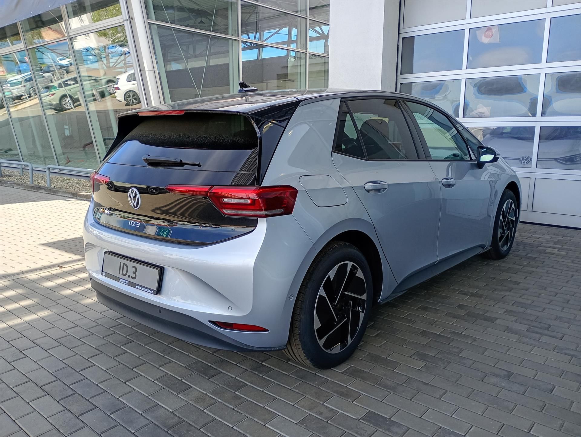 Volkswagen ID.3, Pro People 150 kW, 59 kWh - fotka 5