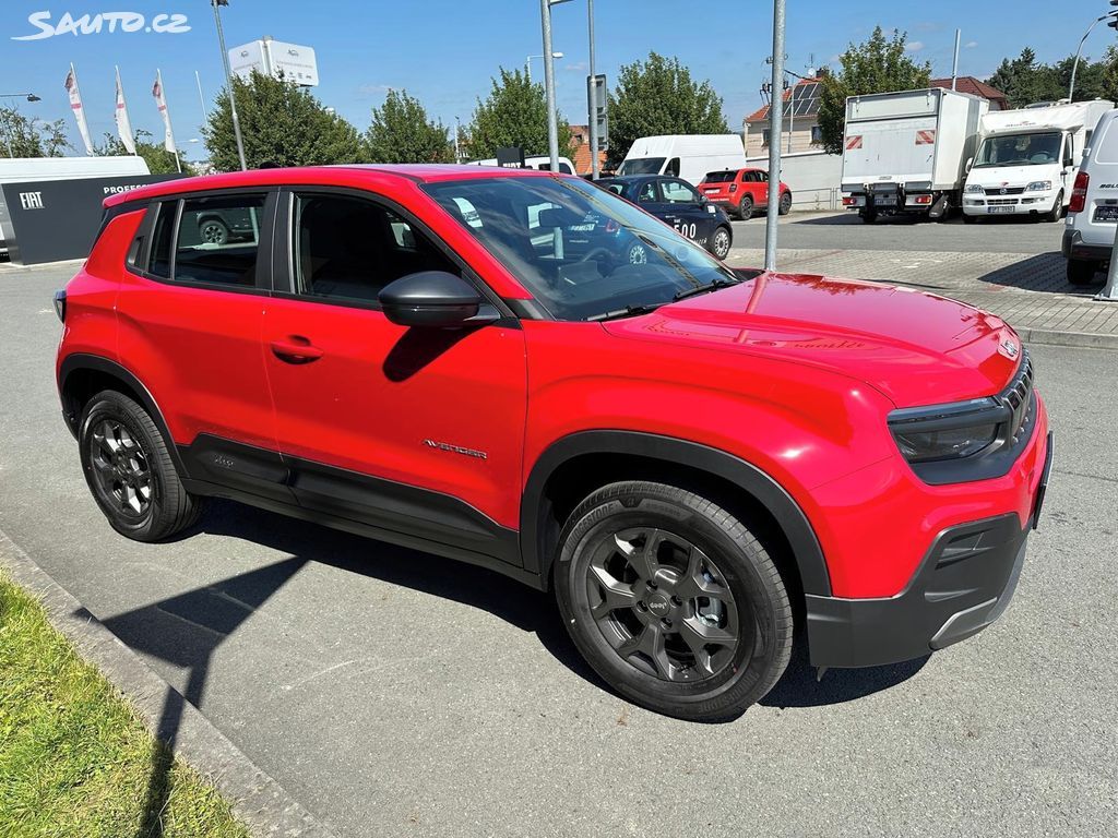 Jeep Avenger, Longitude 1.2 Turbo 100 6MT - fotka 4