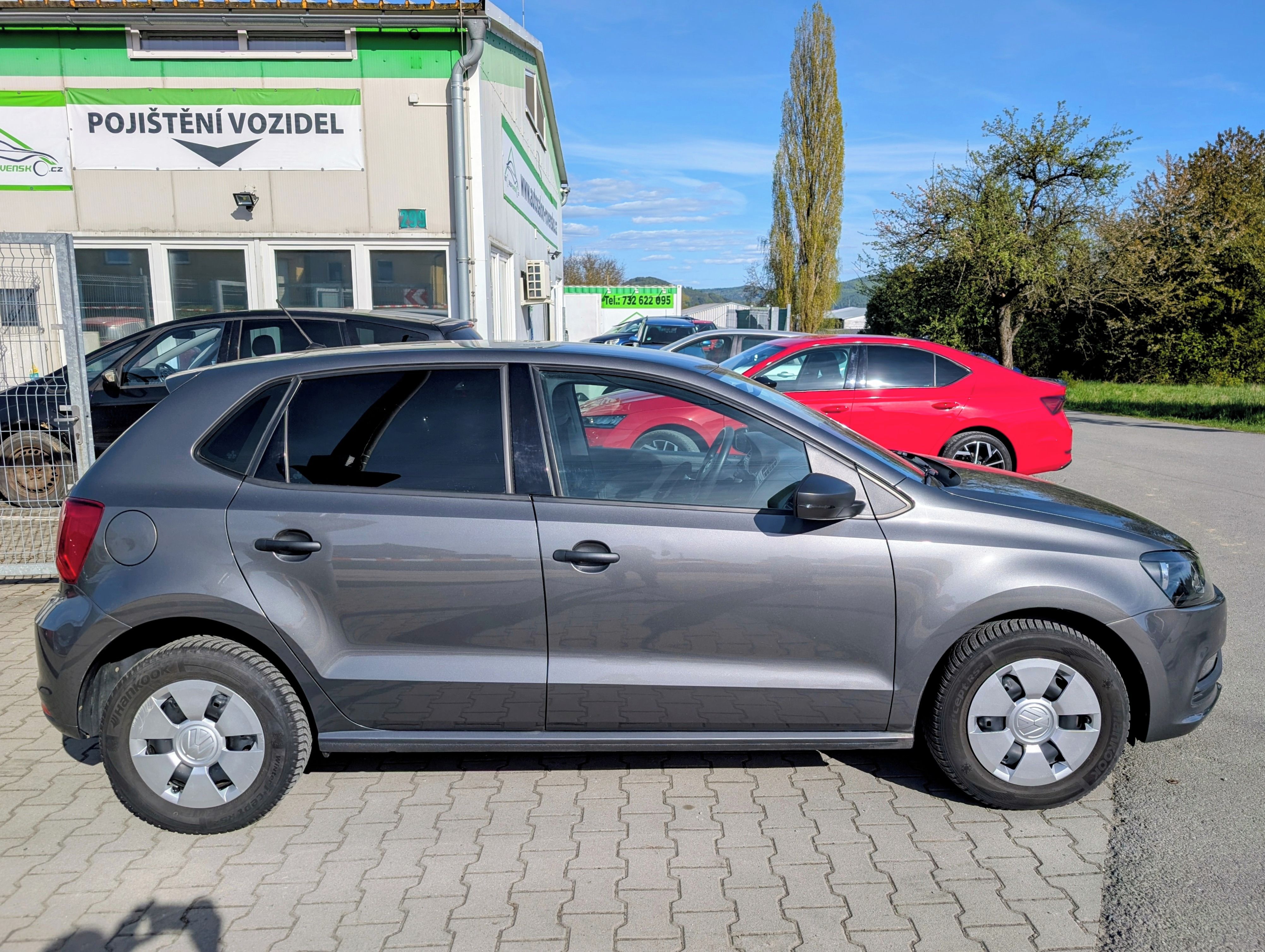 Volkswagen Polo, 1.0MPi 44kW 11/2014 JEN 94TKM - fotka 6