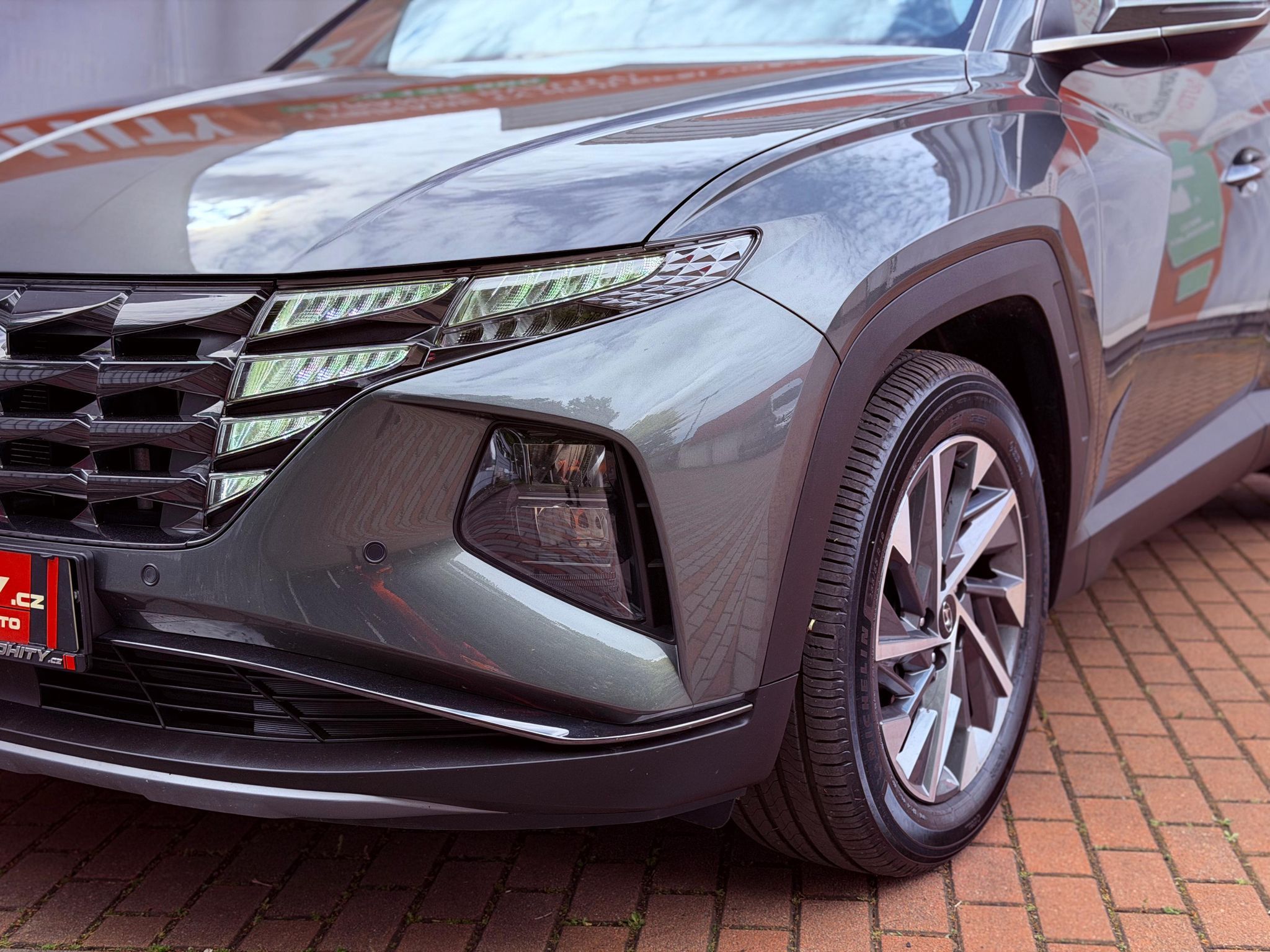 Hyundai Tucson, 1.6 T-GDi Aut., ČR, 1.Maj - fotka 3