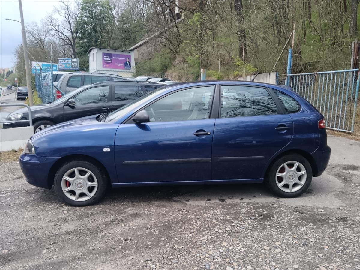 Seat Ibiza, 1,9 SDi  Stella - fotka 6