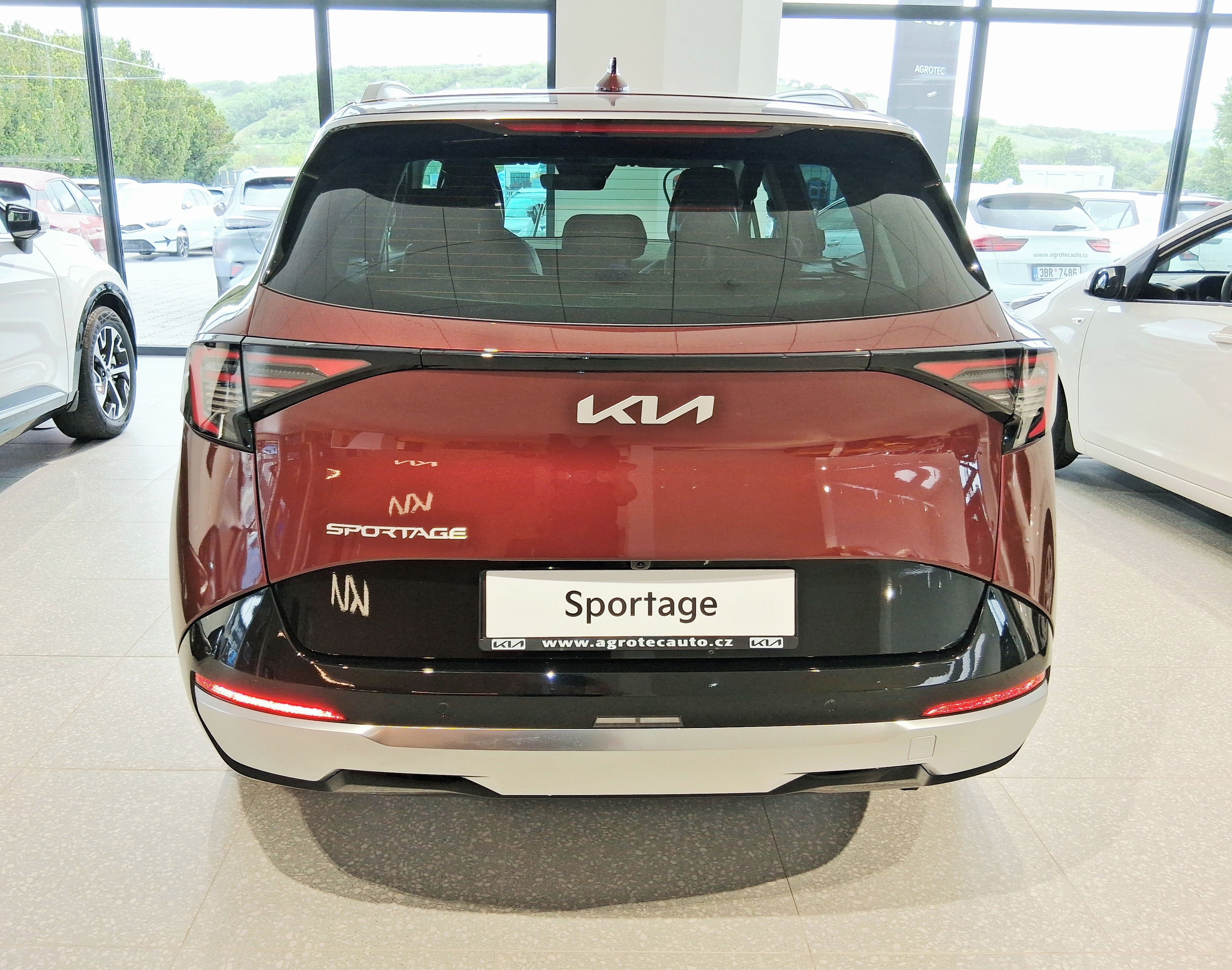 Kia Sportage, 1.6 TGDI 110 Kw - fotka 4