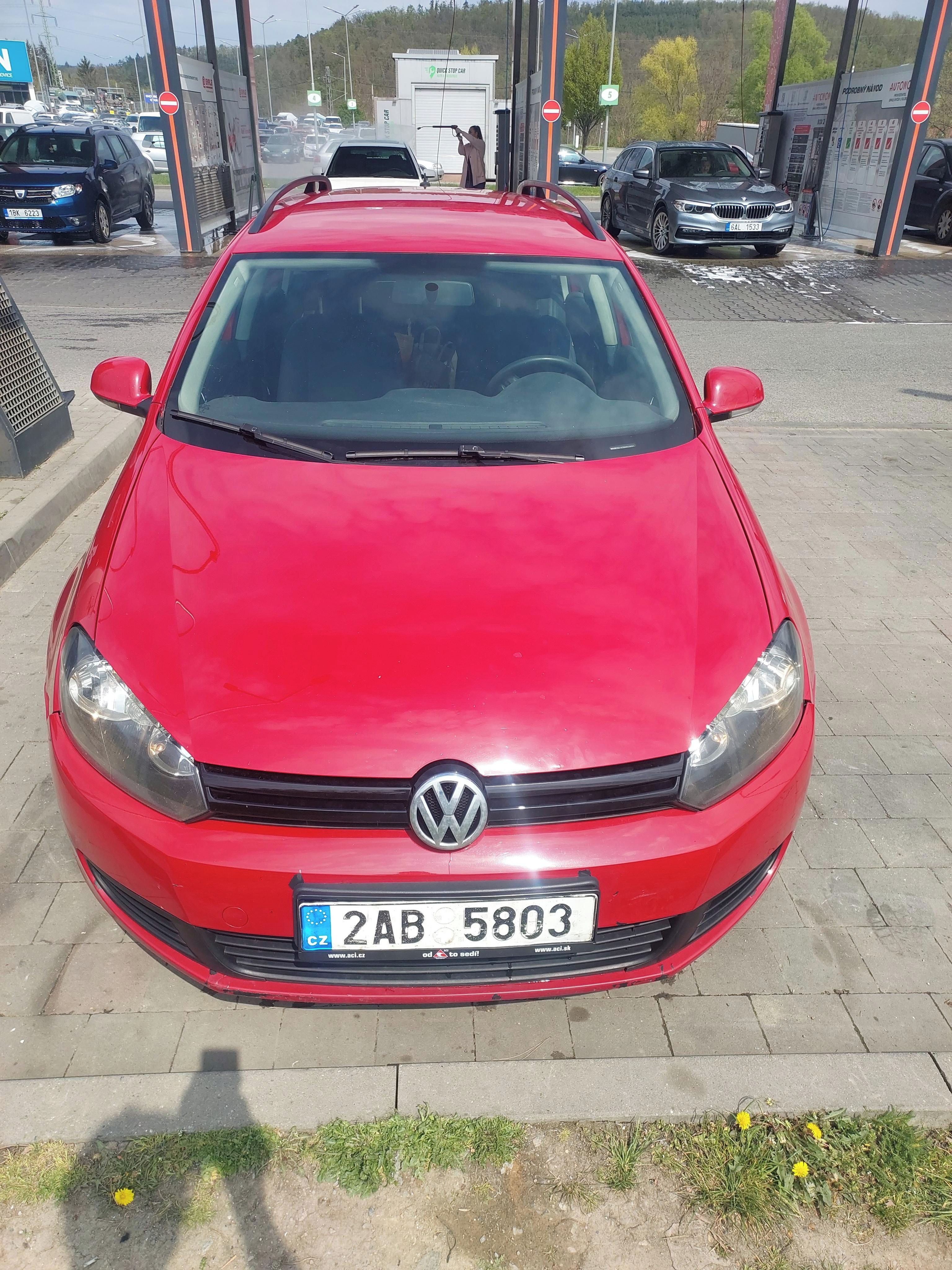 Volkswagen Golf Variant, 1.6 TDI, 77 kW - fotka 3