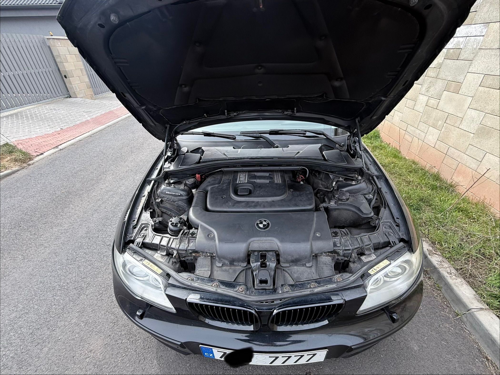 BMW Řada 1, BMW 120D - 2006 M47 - fotka 4