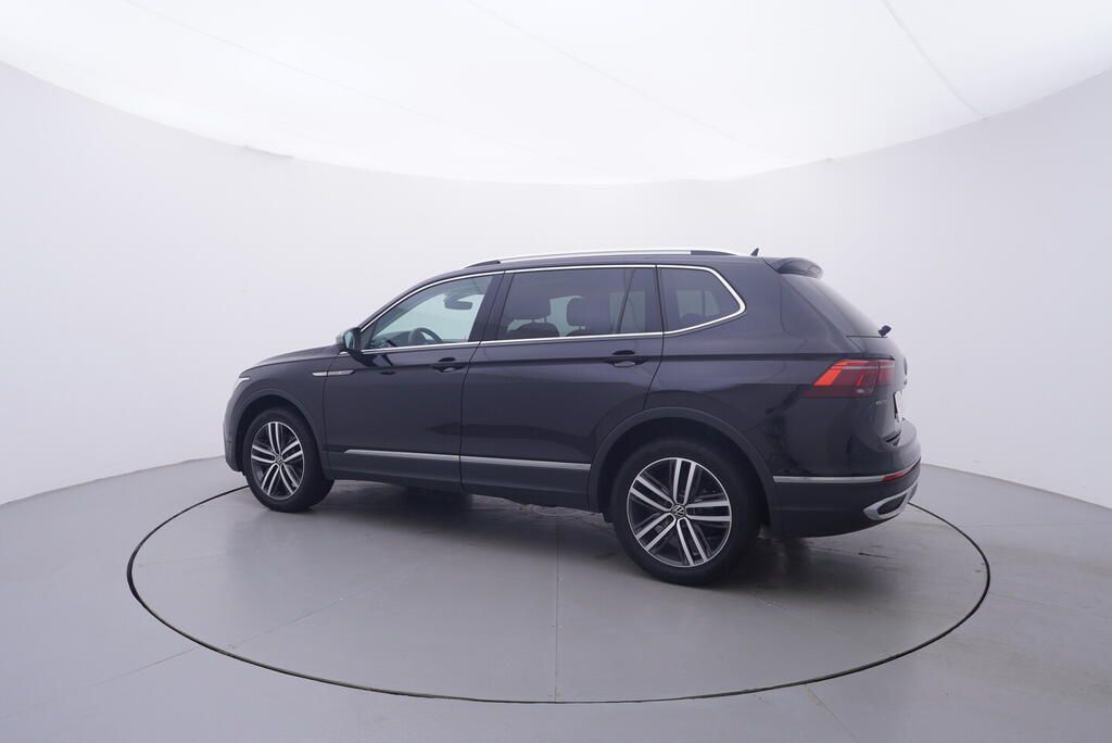 Volkswagen Tiguan, Elegance 2.0 TSI 140 kW - fotka 3