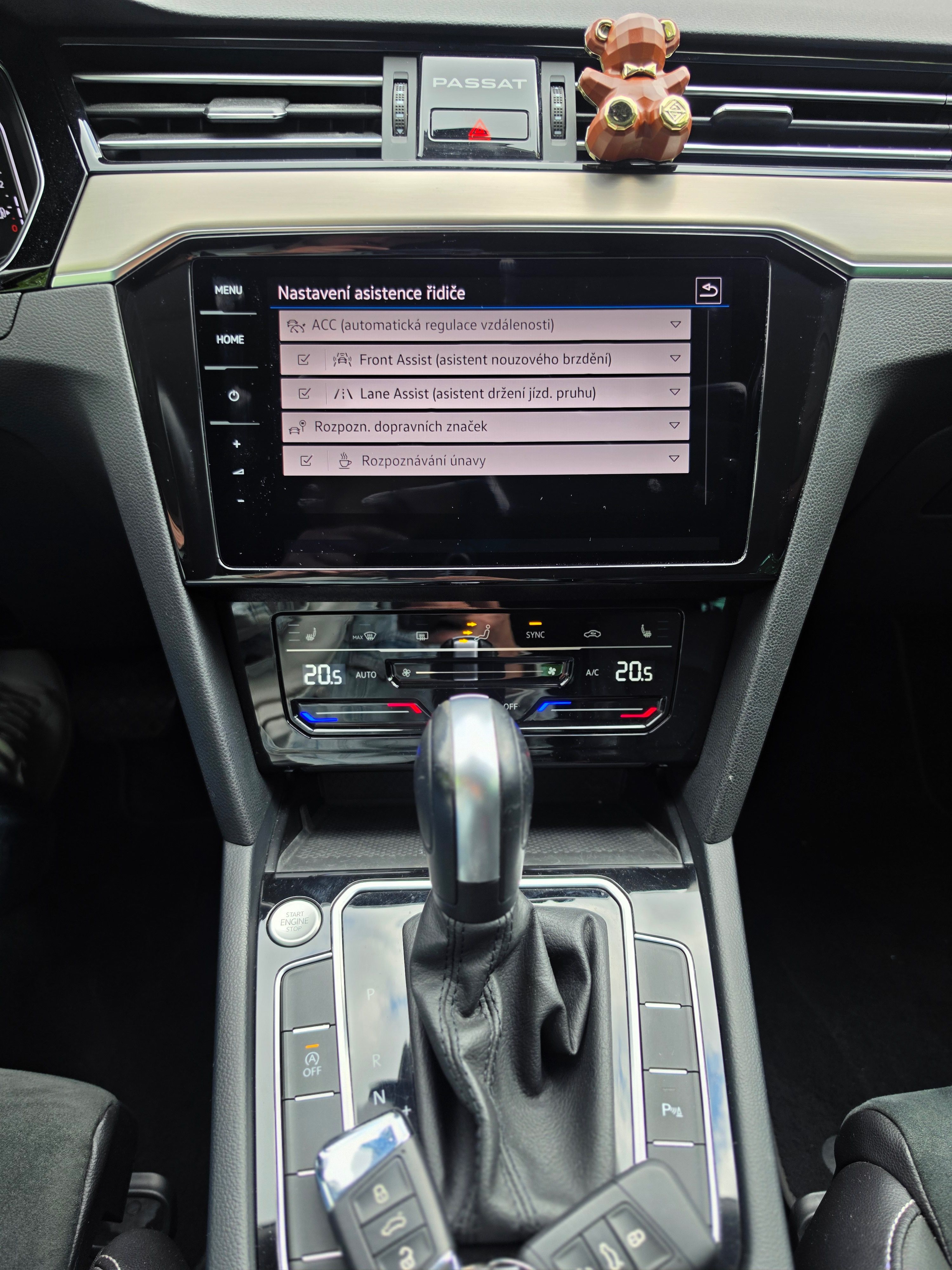 Volkswagen Passat, 2.0TDi,DSG,147kW, Alkantara, V - fotka 5