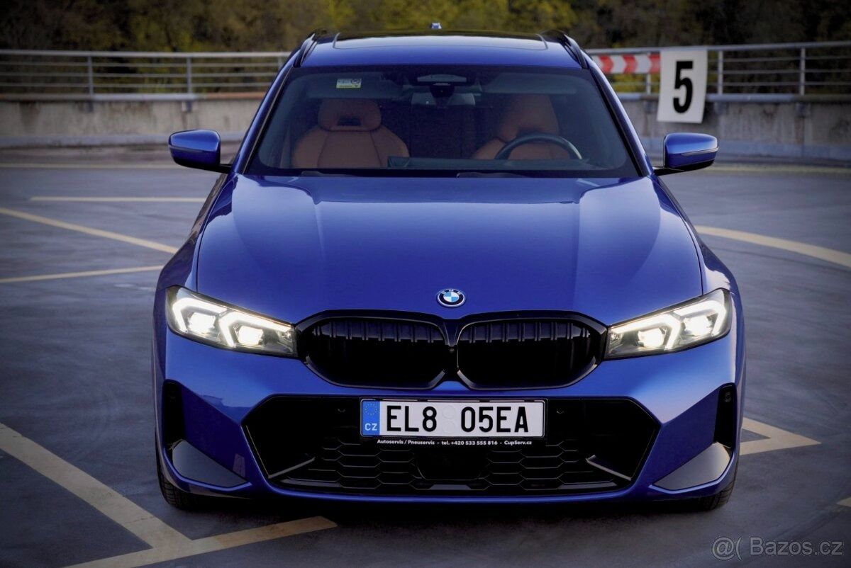 BMW Řada 3, 330e xDrive Touring M PRO - fotka 2