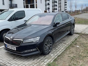 Škoda Superb 2.0 TDI (140 kW),