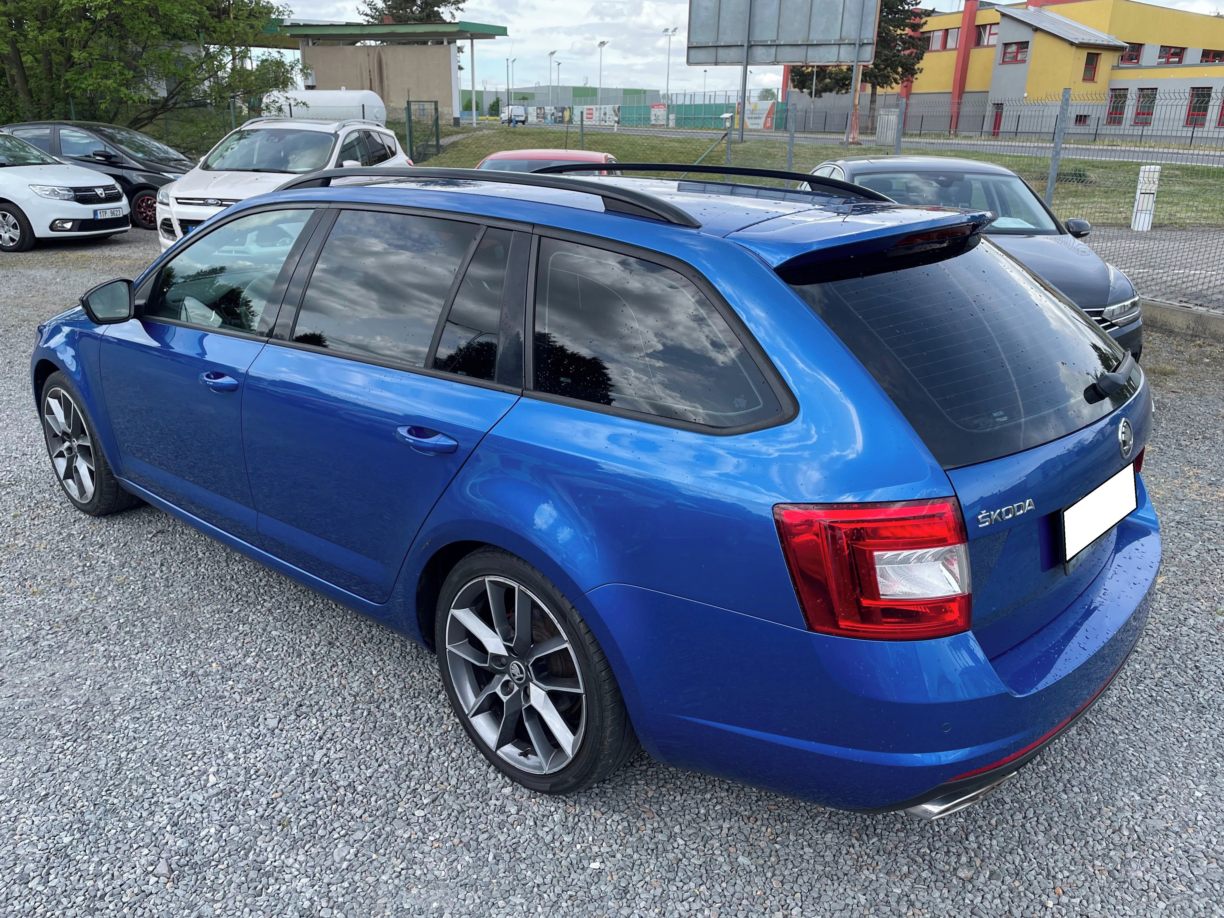 Škoda Octavia, 2.0 TDI RS - fotka 3