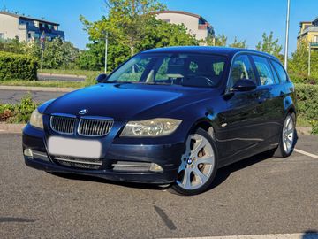 Touring 3.0 xD 170 kW Manuál