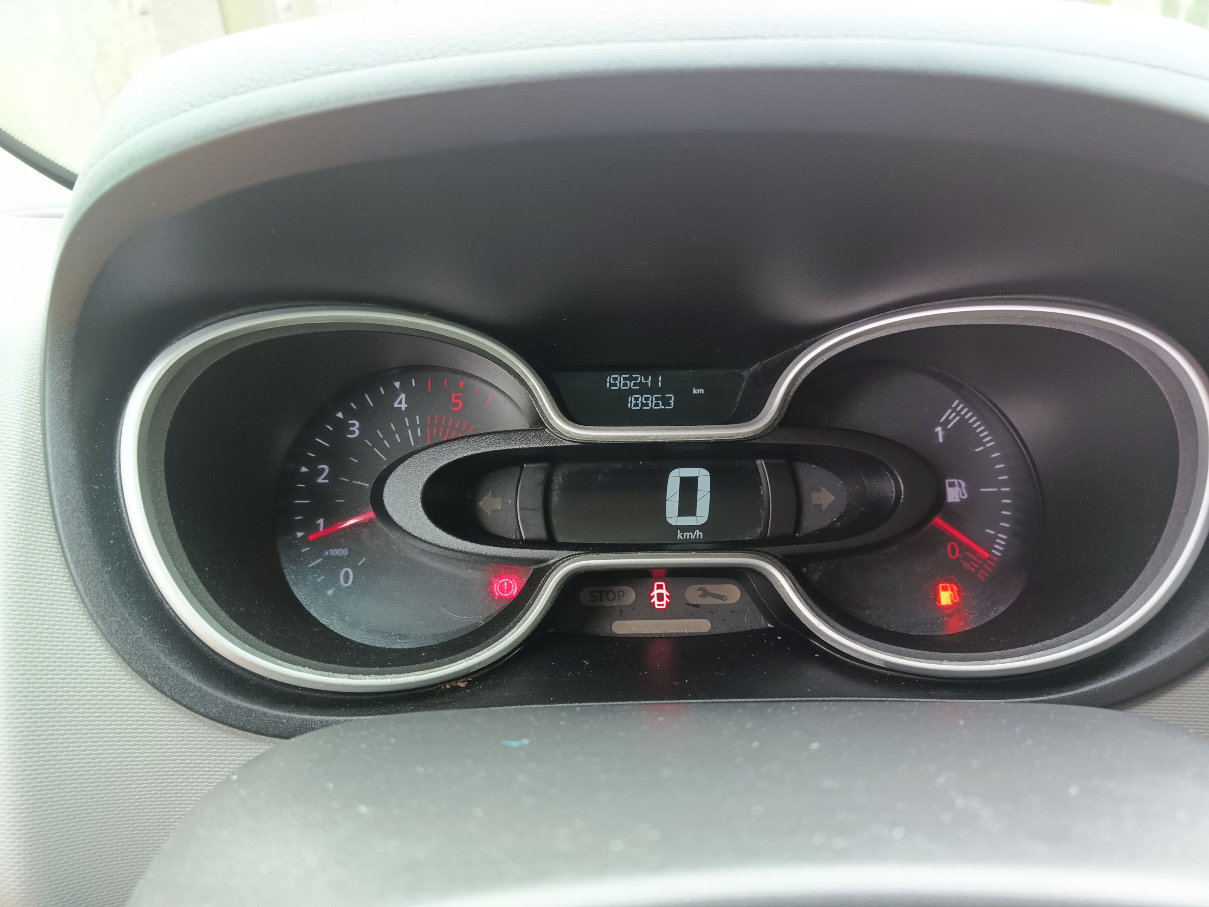 Renault Trafic, Renault Trafic 16 DCI 107 kw - fotka 2