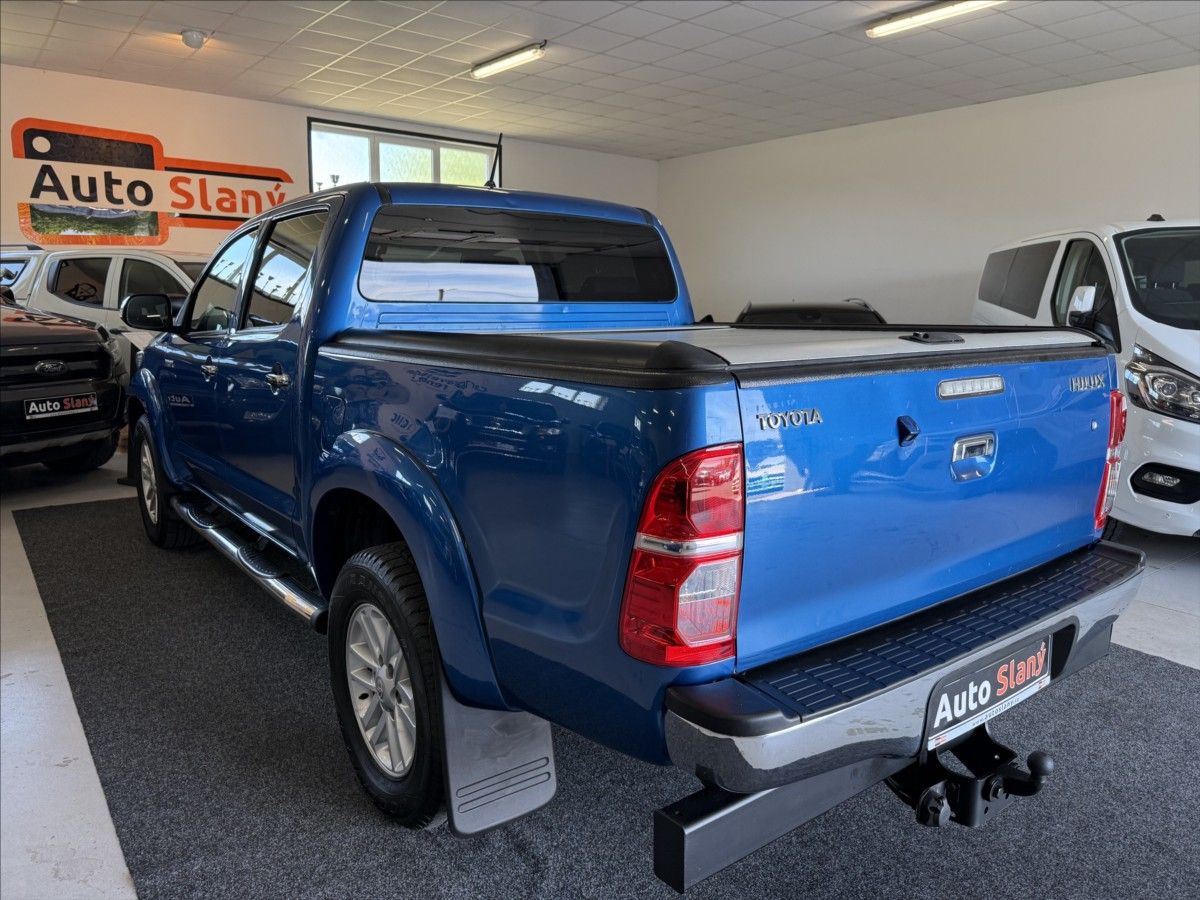 Toyota Hilux, 3,0 D-4D PŘÍPRAVA DO PRODEJE - fotka 5