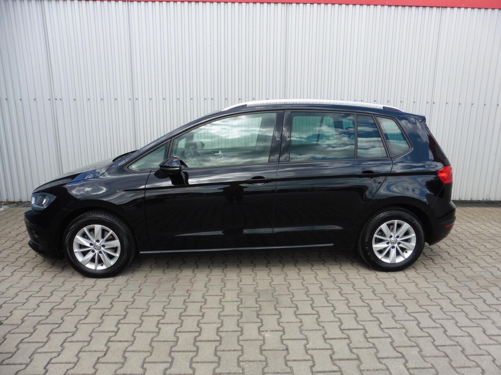Volkswagen Golf, Sportsvan 1.4 TSi Highline - fotka 6