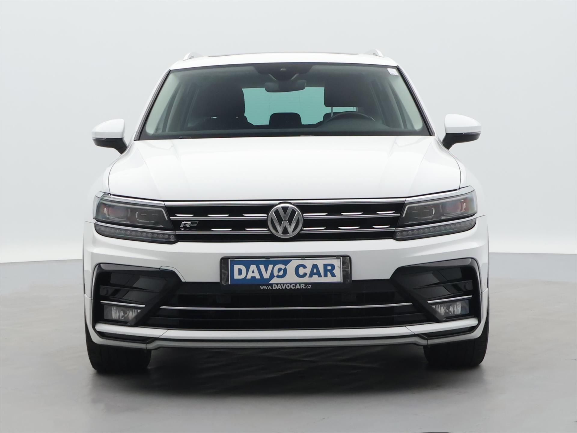 Volkswagen Tiguan, 1,4 TSI DSG R-line matrix virt - fotka 2