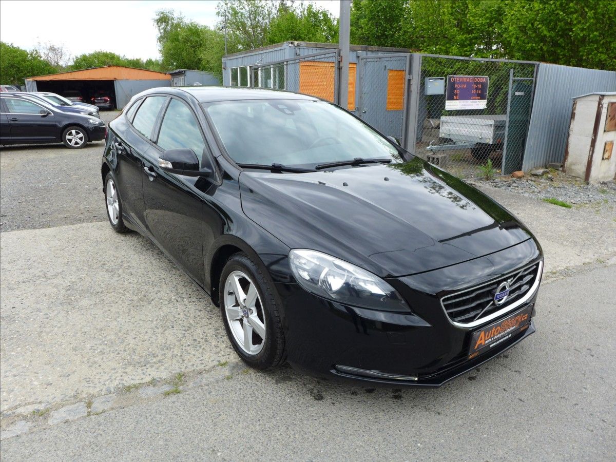Volvo V40, 1,6 D2  DIGI AC, KAMERA SERVIS - fotka 4