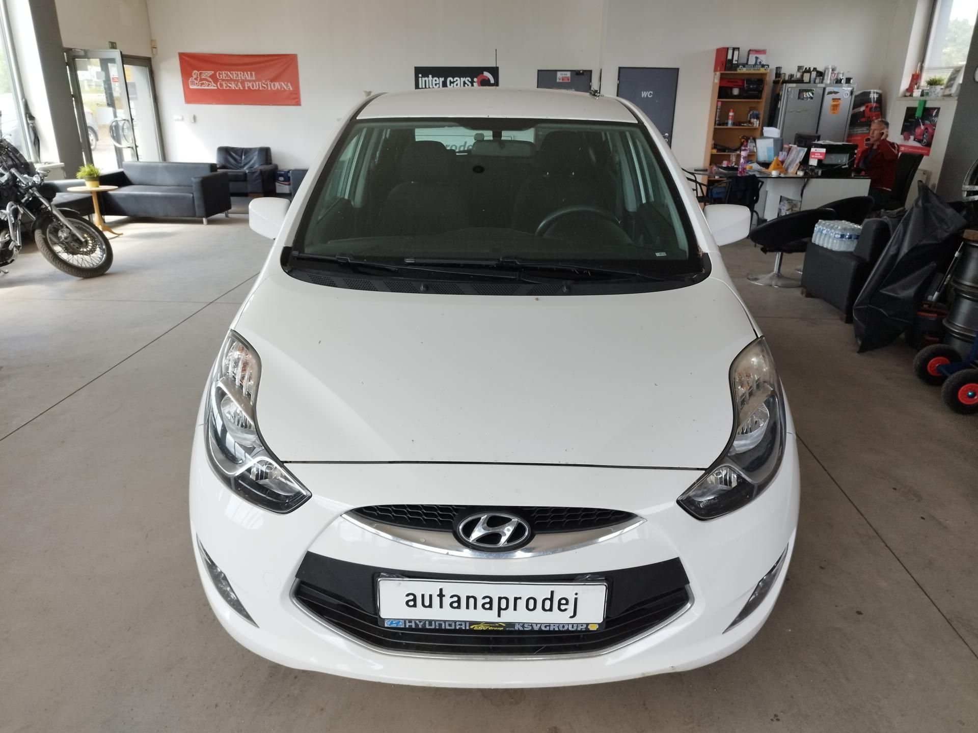 Hyundai ix20, 1,6i,91KW,AUTOMAT,ALU,TAŽ,LPG - fotka 3