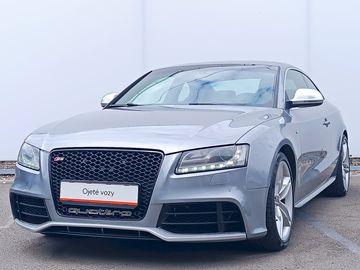 Coupé Quatro 4,2FSi / 260kw V8