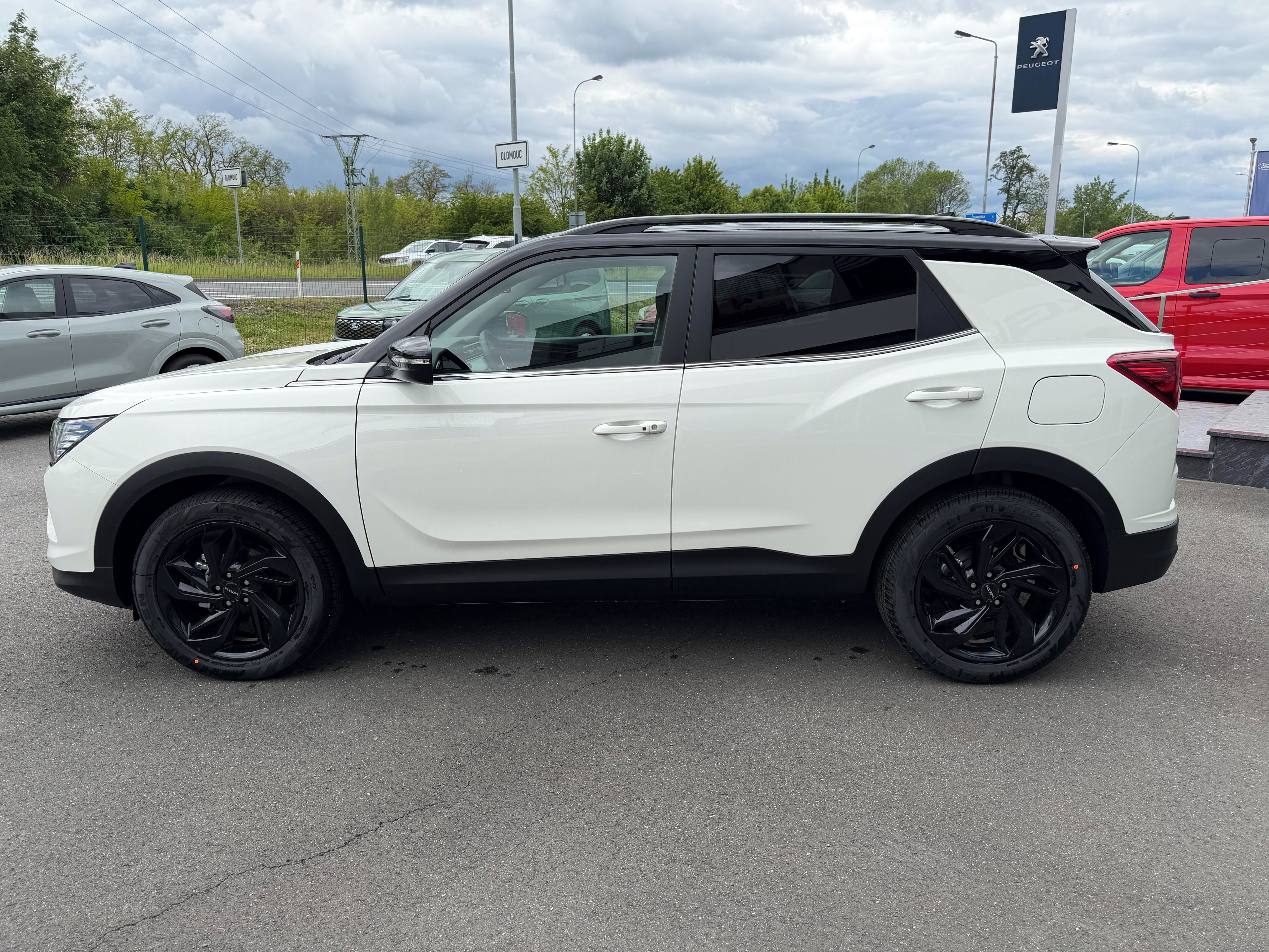 KGM Korando - fotka 6