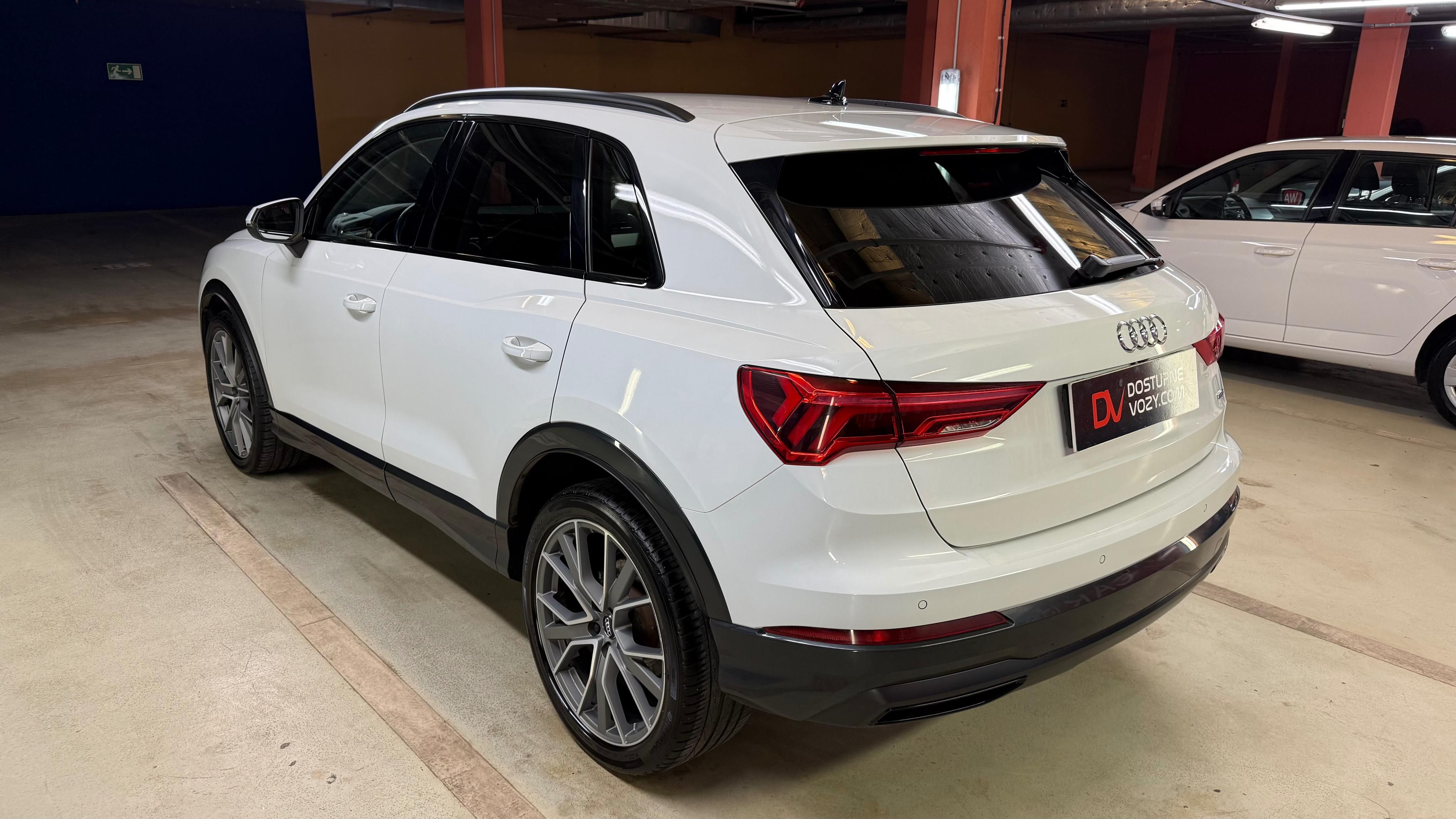 Audi Q3, 1majitel/nebouraná/Sline/Čr - fotka 6