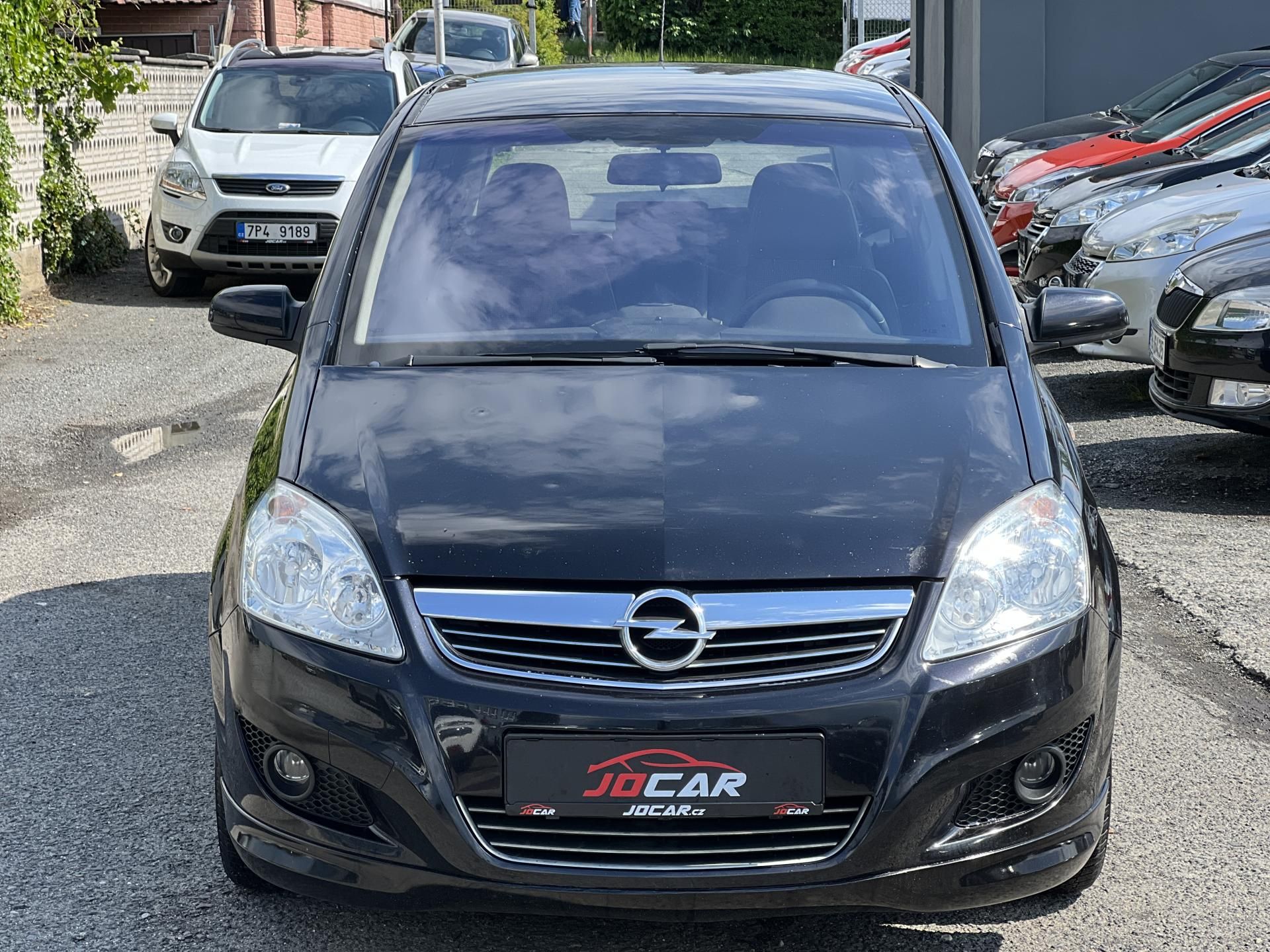 Opel Zafira, OPC paket 1.8i 16v LPG 7 MÍST - fotka 2