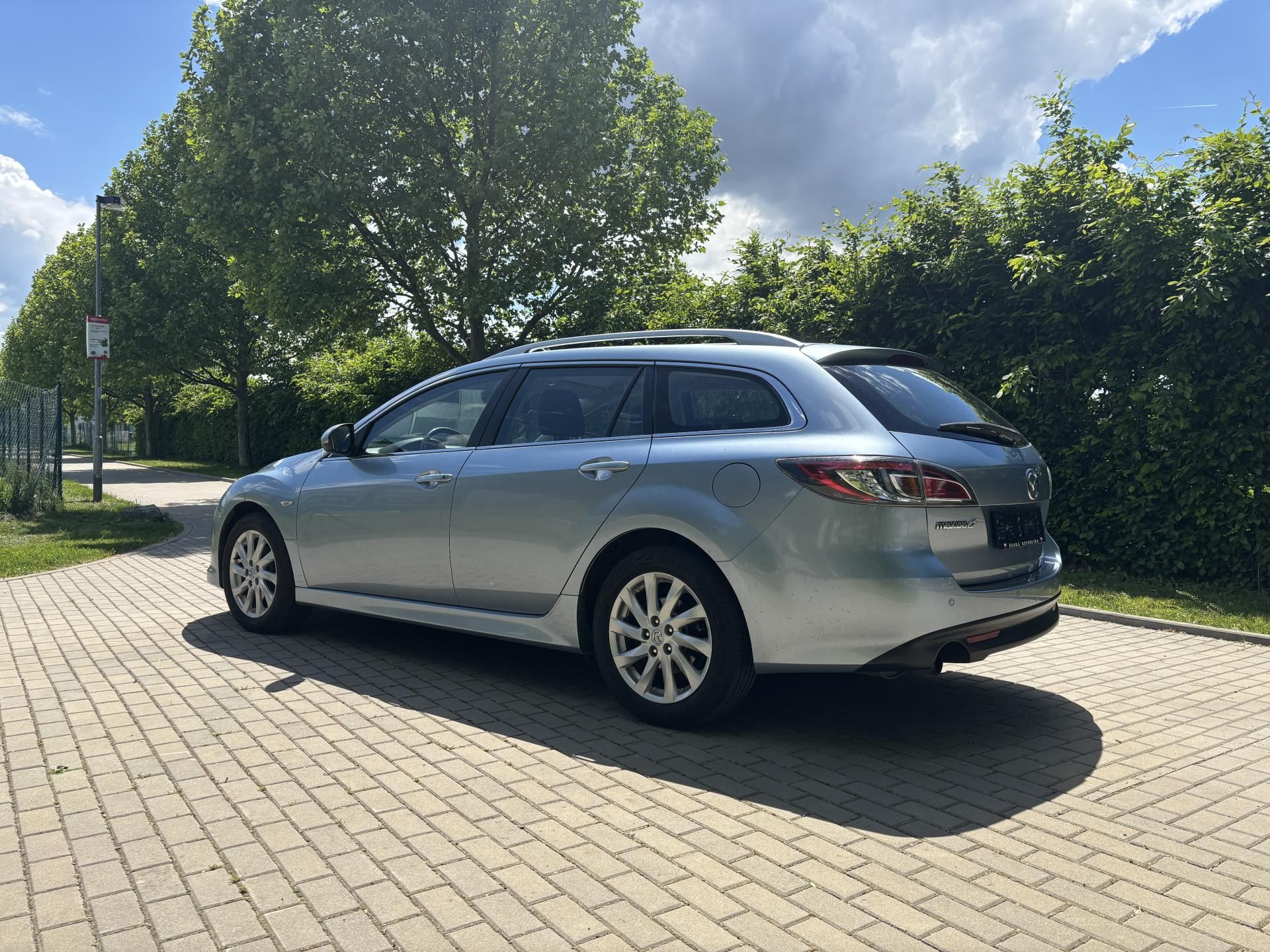 Mazda 6, 2.0 Active - fotka 6